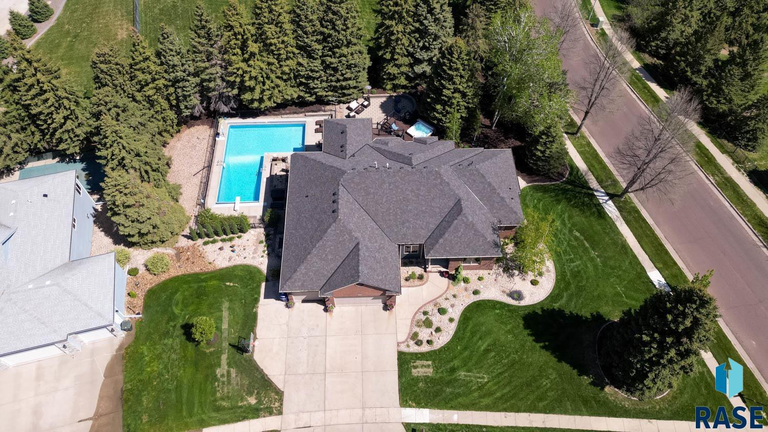 main property photo 55