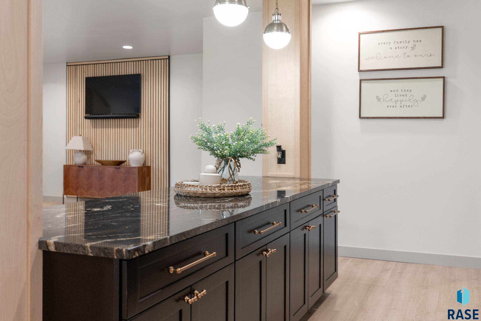 main property photo 75