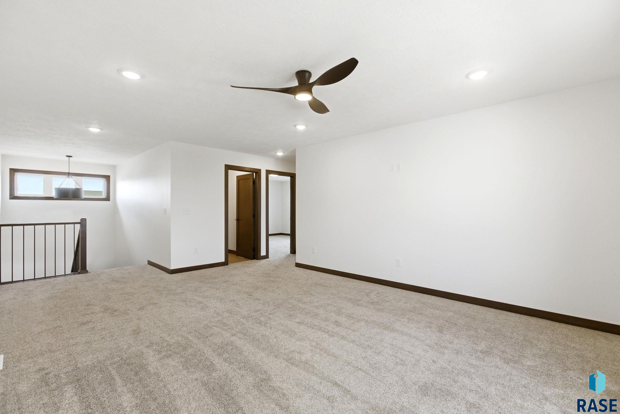 main property photo 67