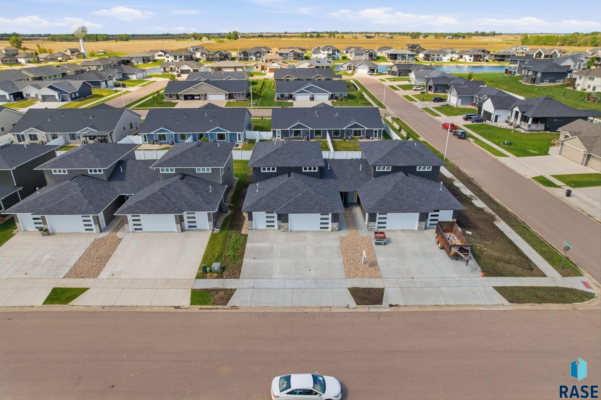 main property photo 78