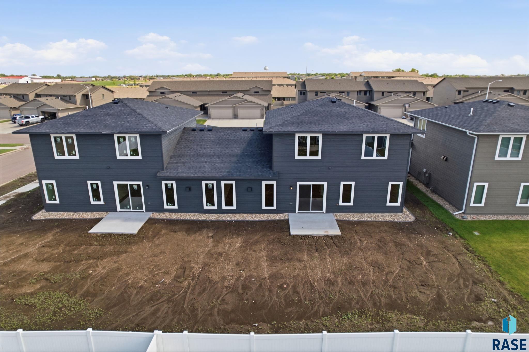 main property photo 79