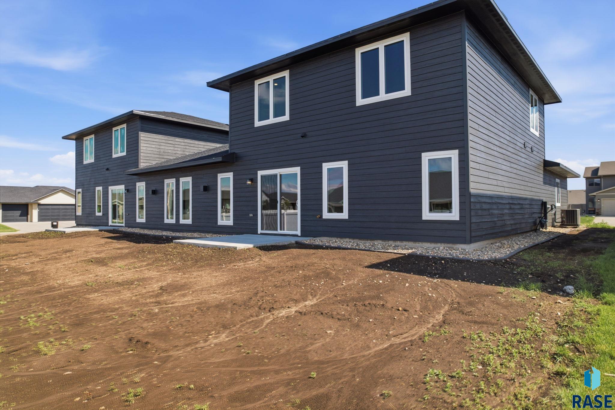 main property photo 82