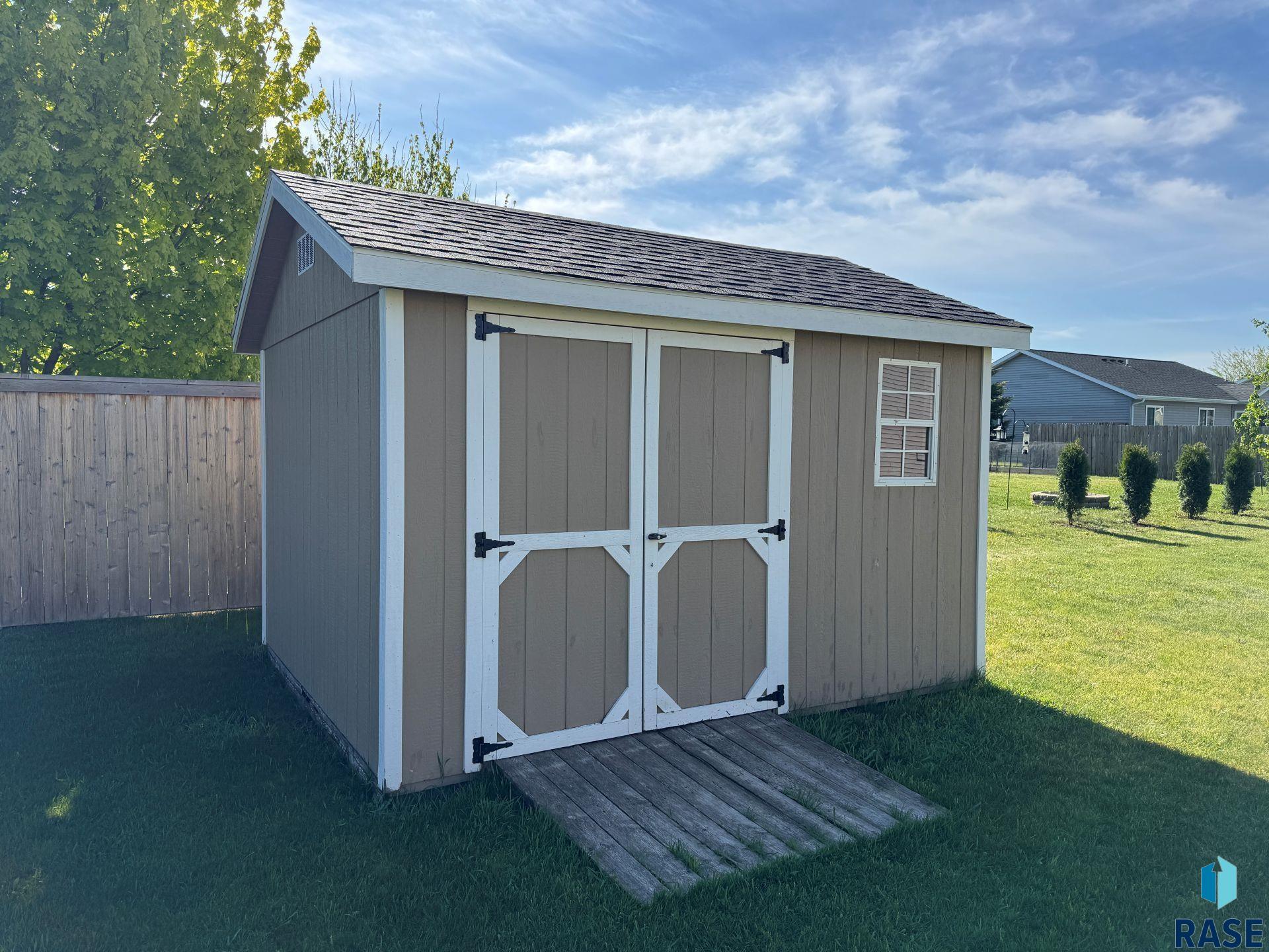 main property photo 57