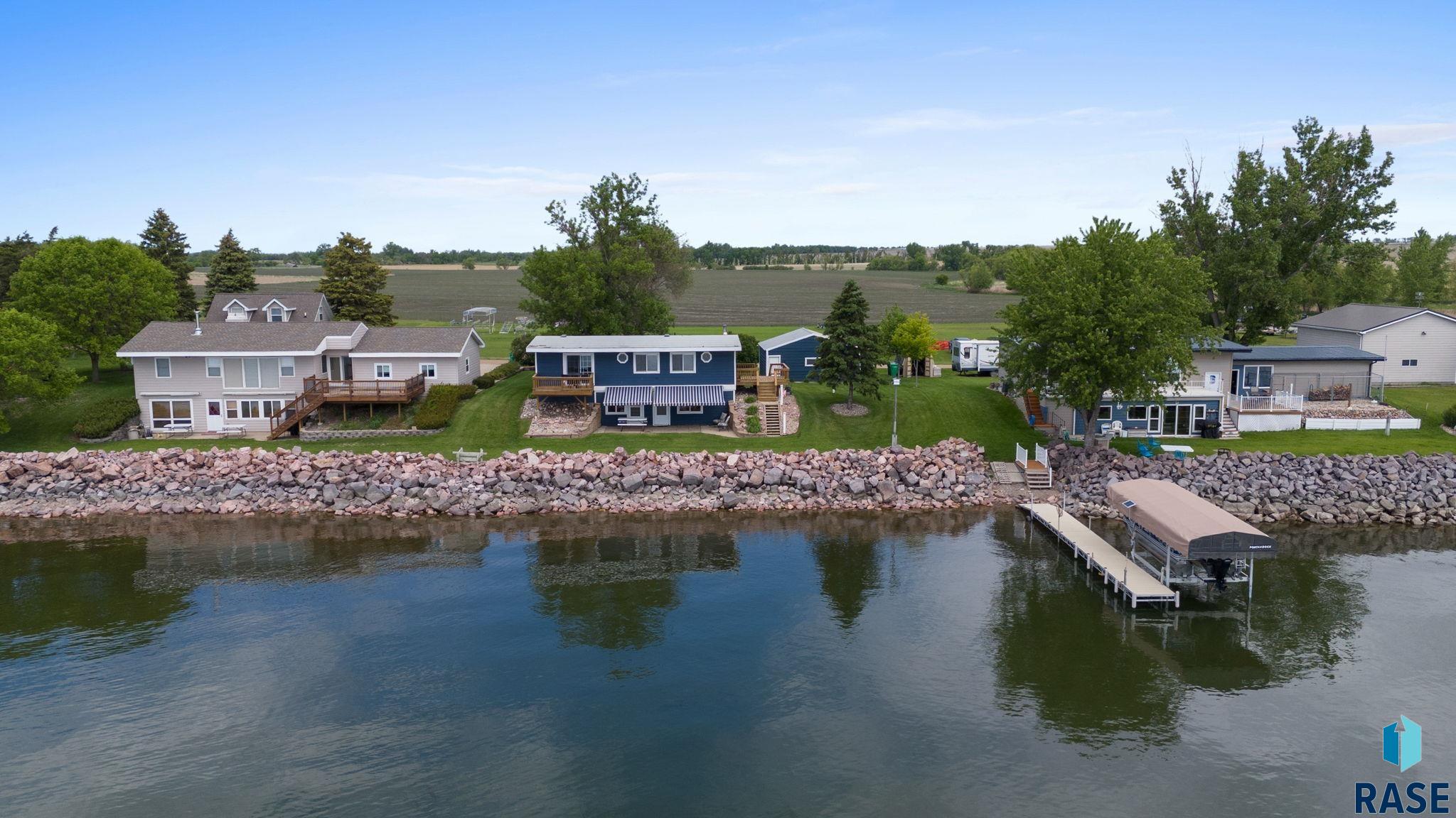main property photo 60