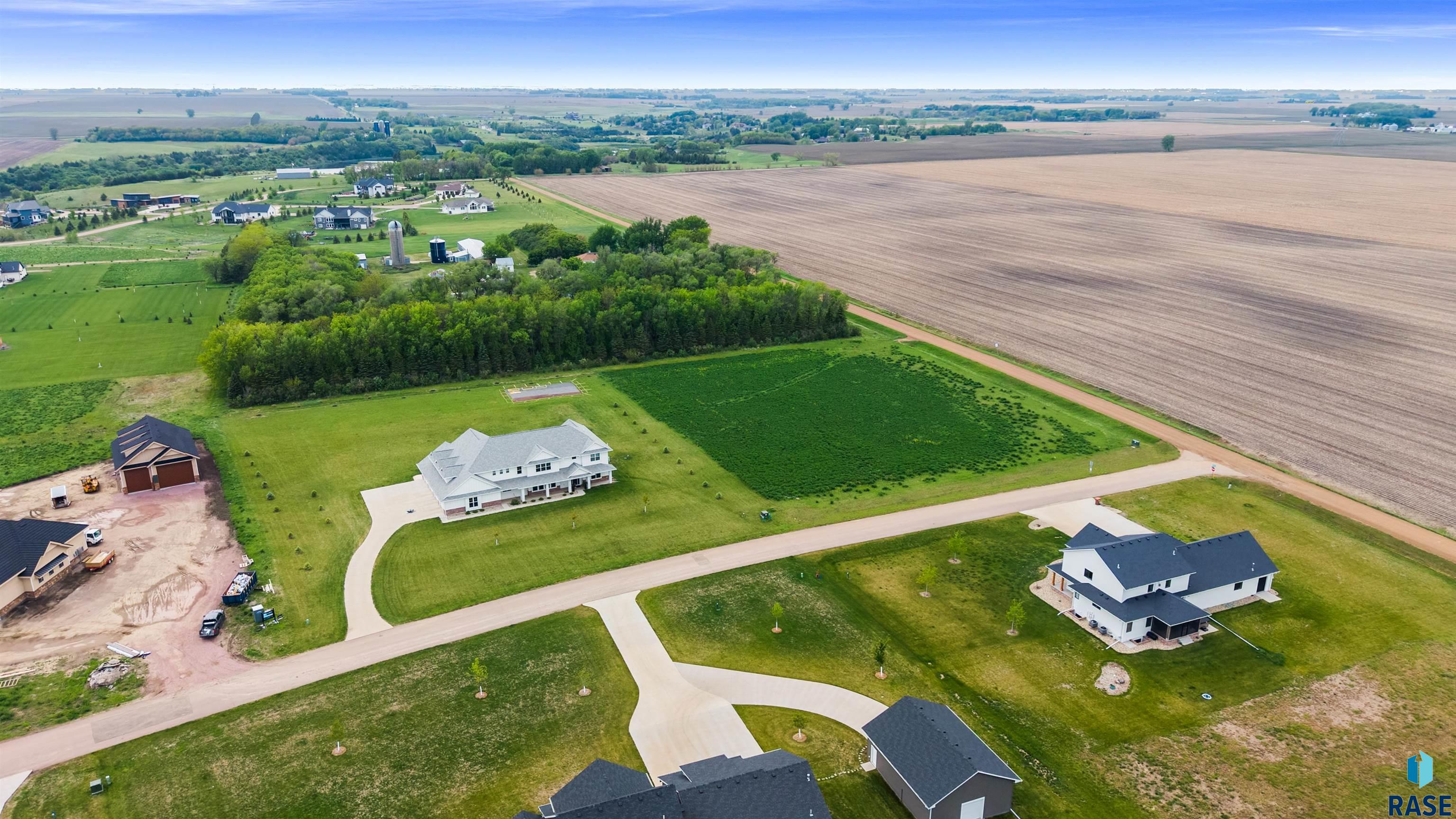 main property photo 21