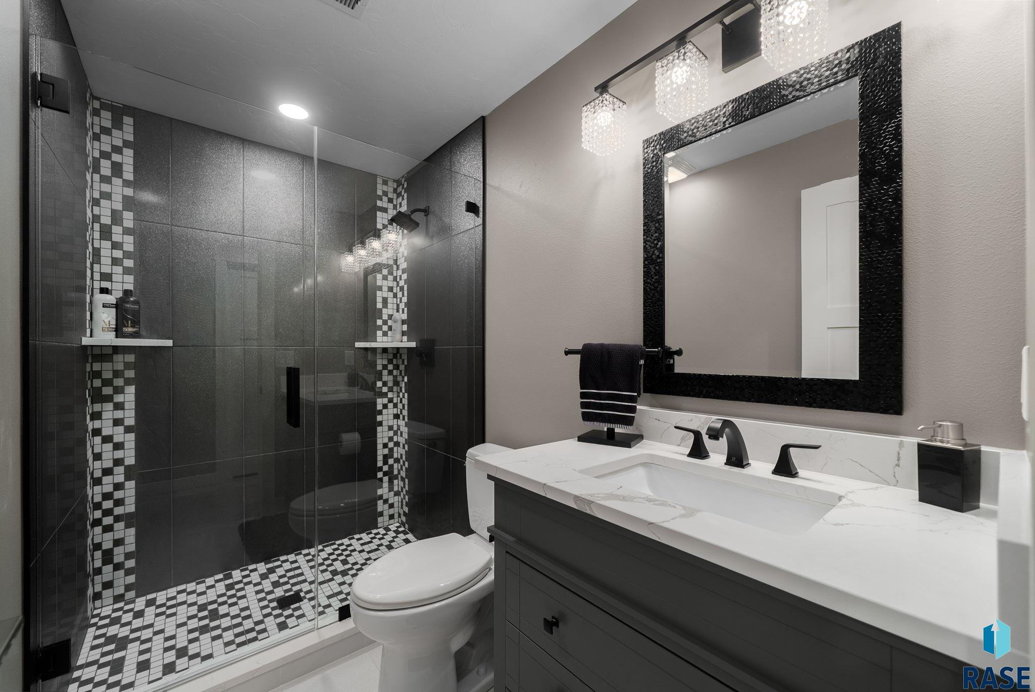 main property photo 65