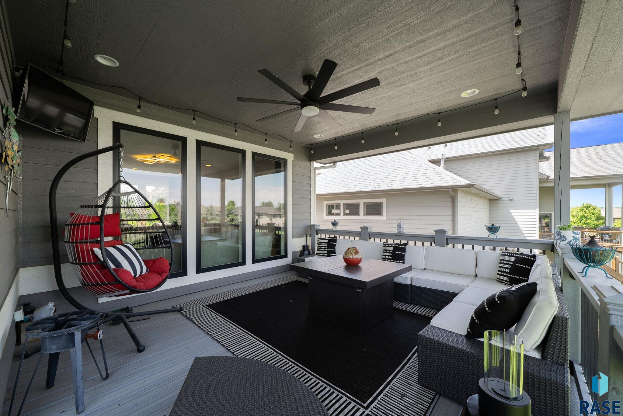 main property photo 70