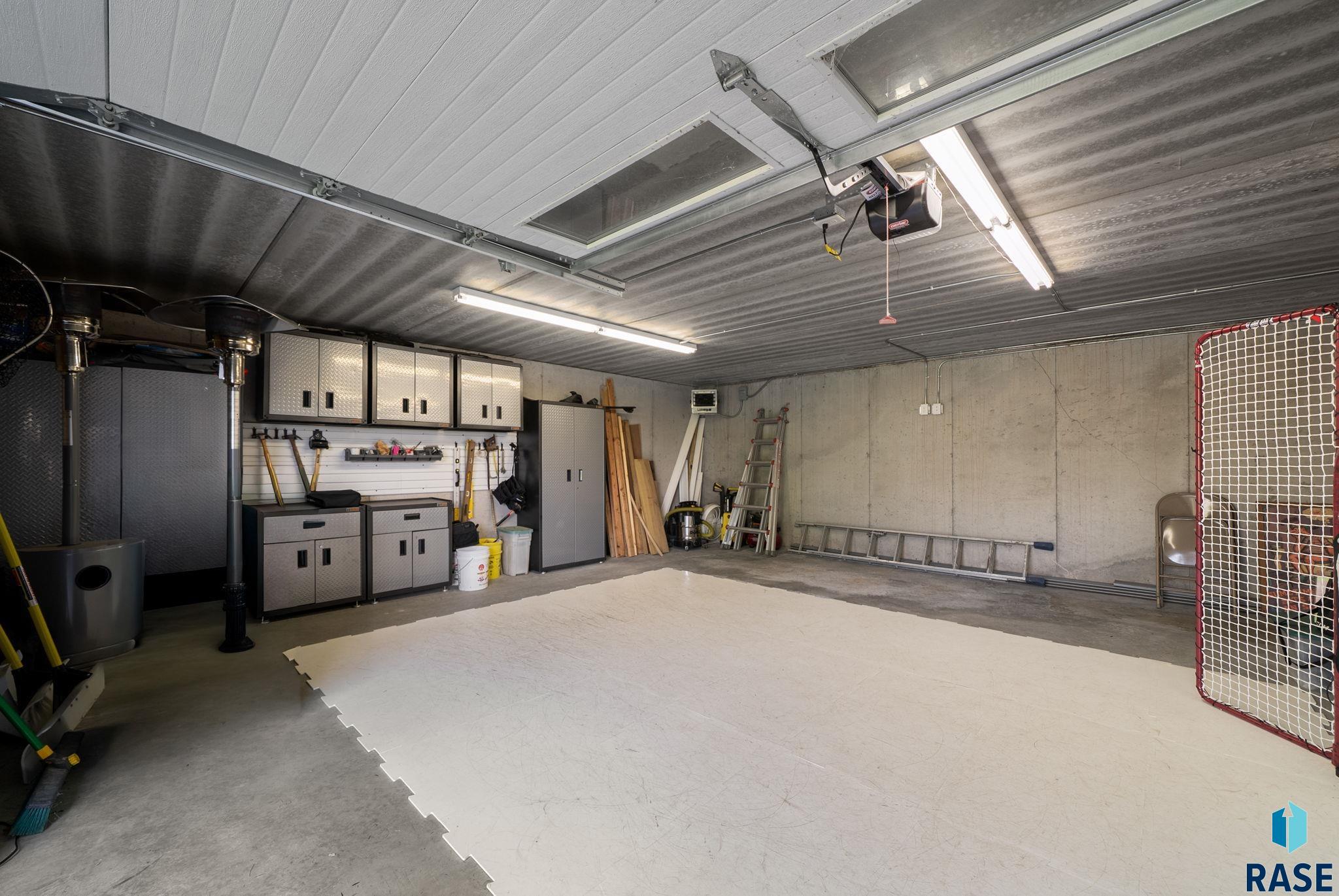 main property photo 77