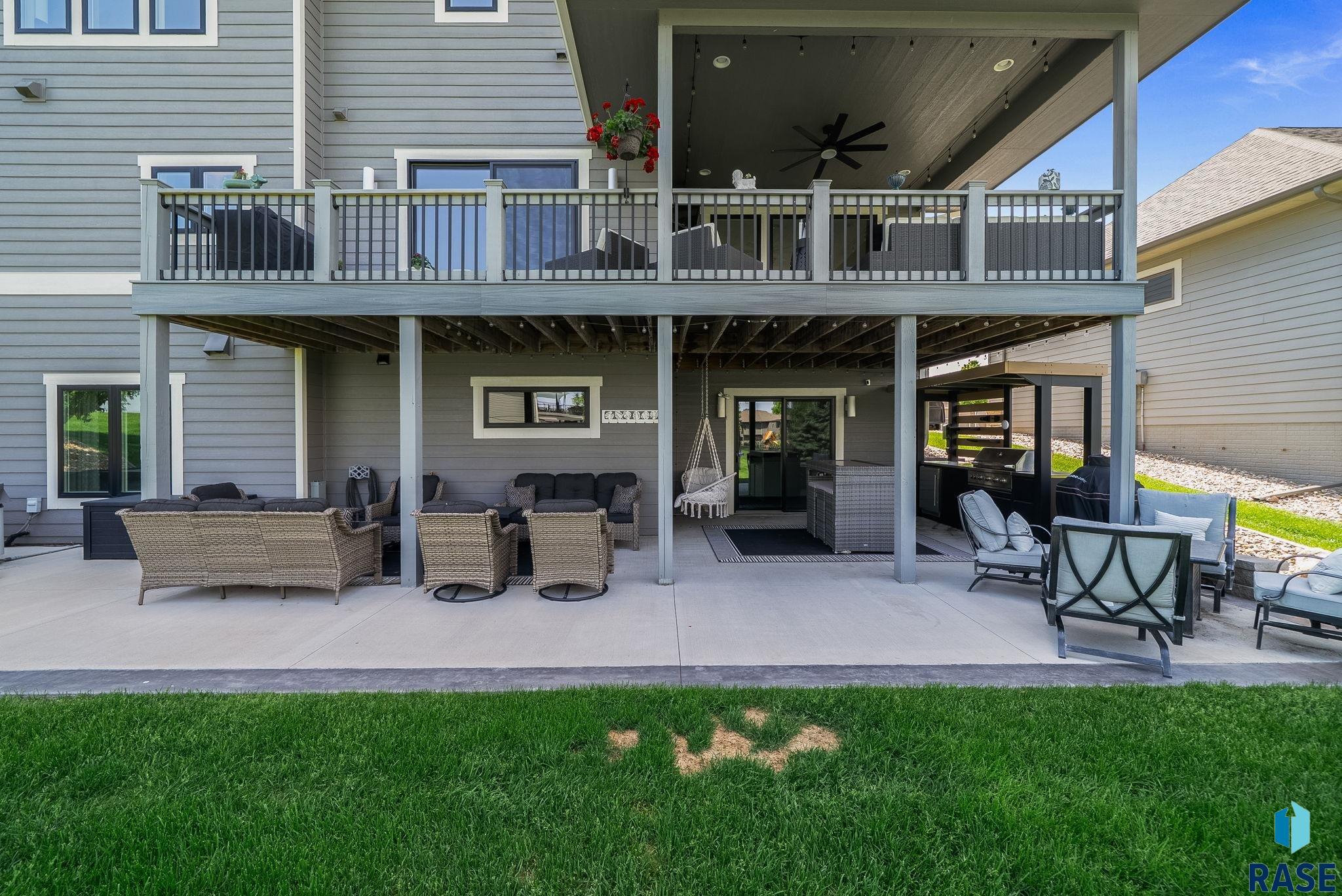 main property photo 79