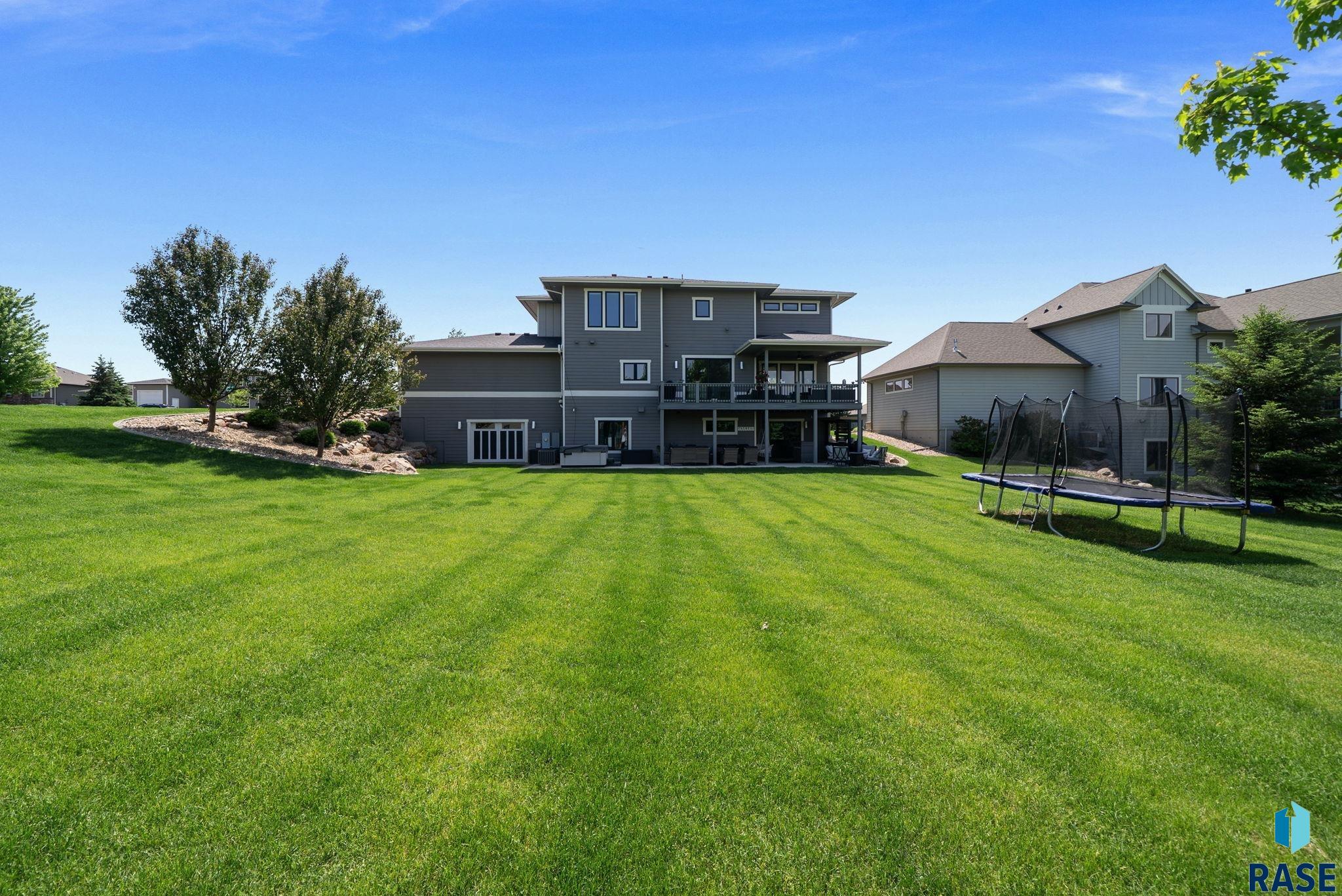 main property photo 83