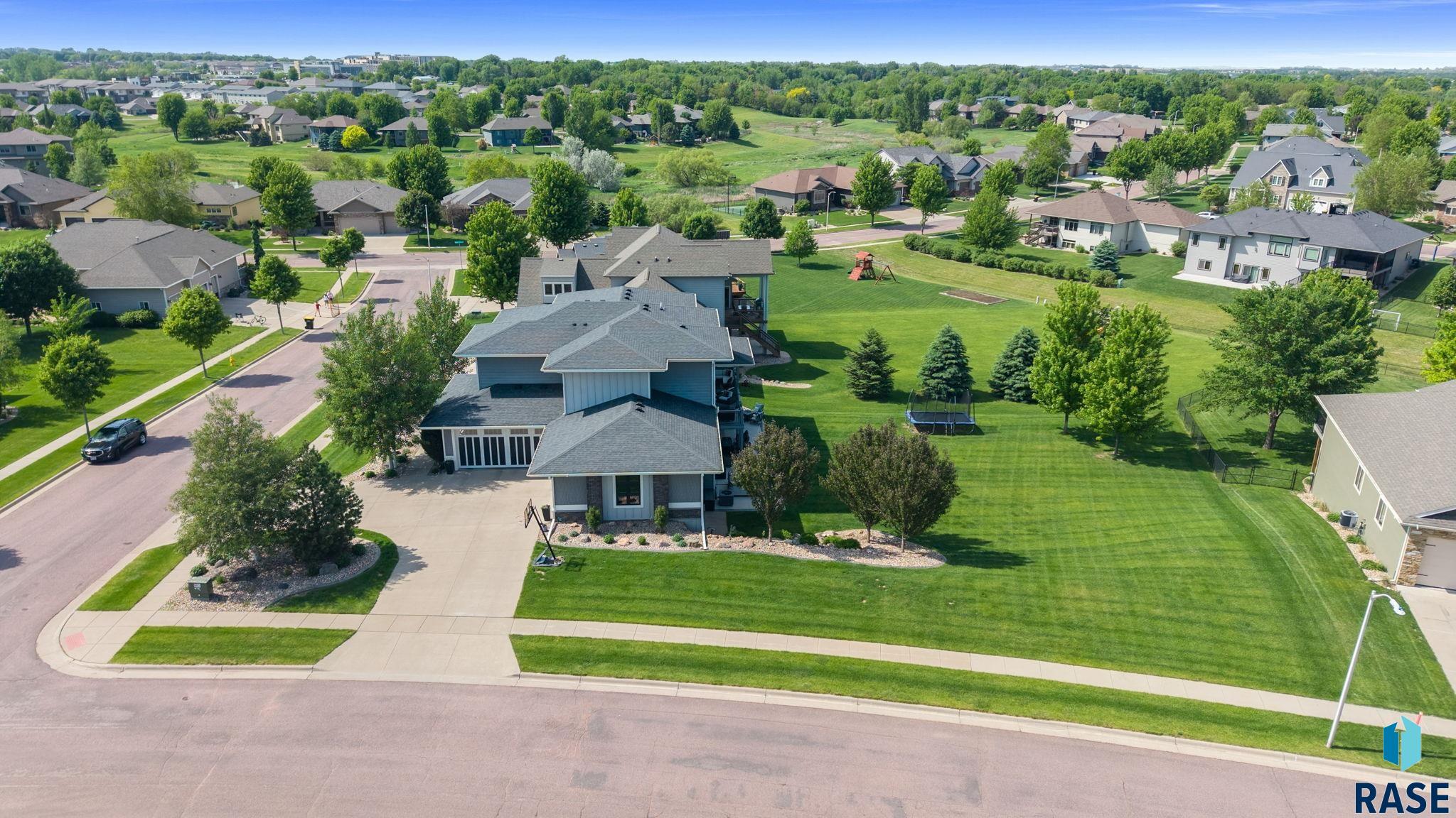 main property photo 85