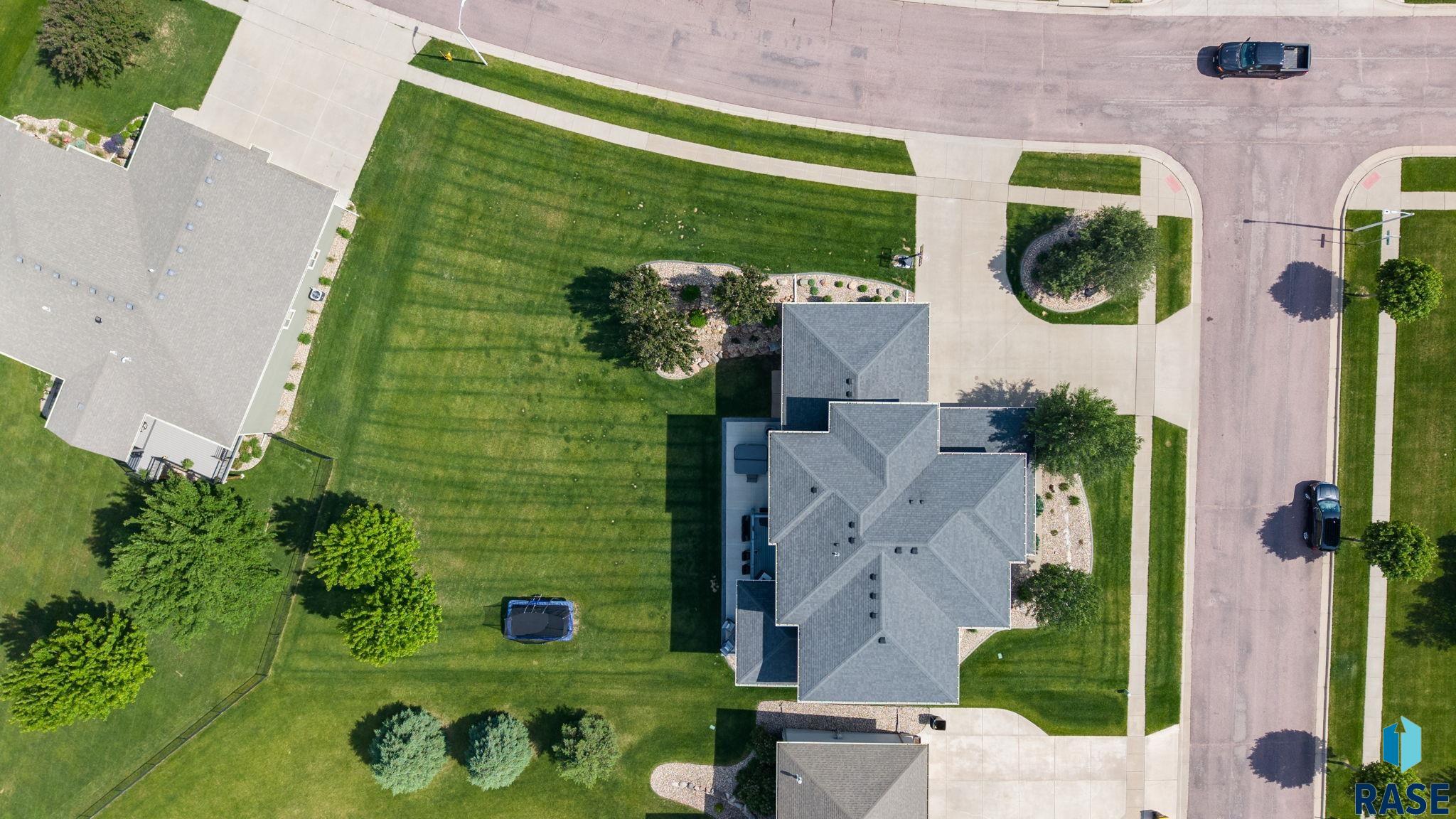 main property photo 91