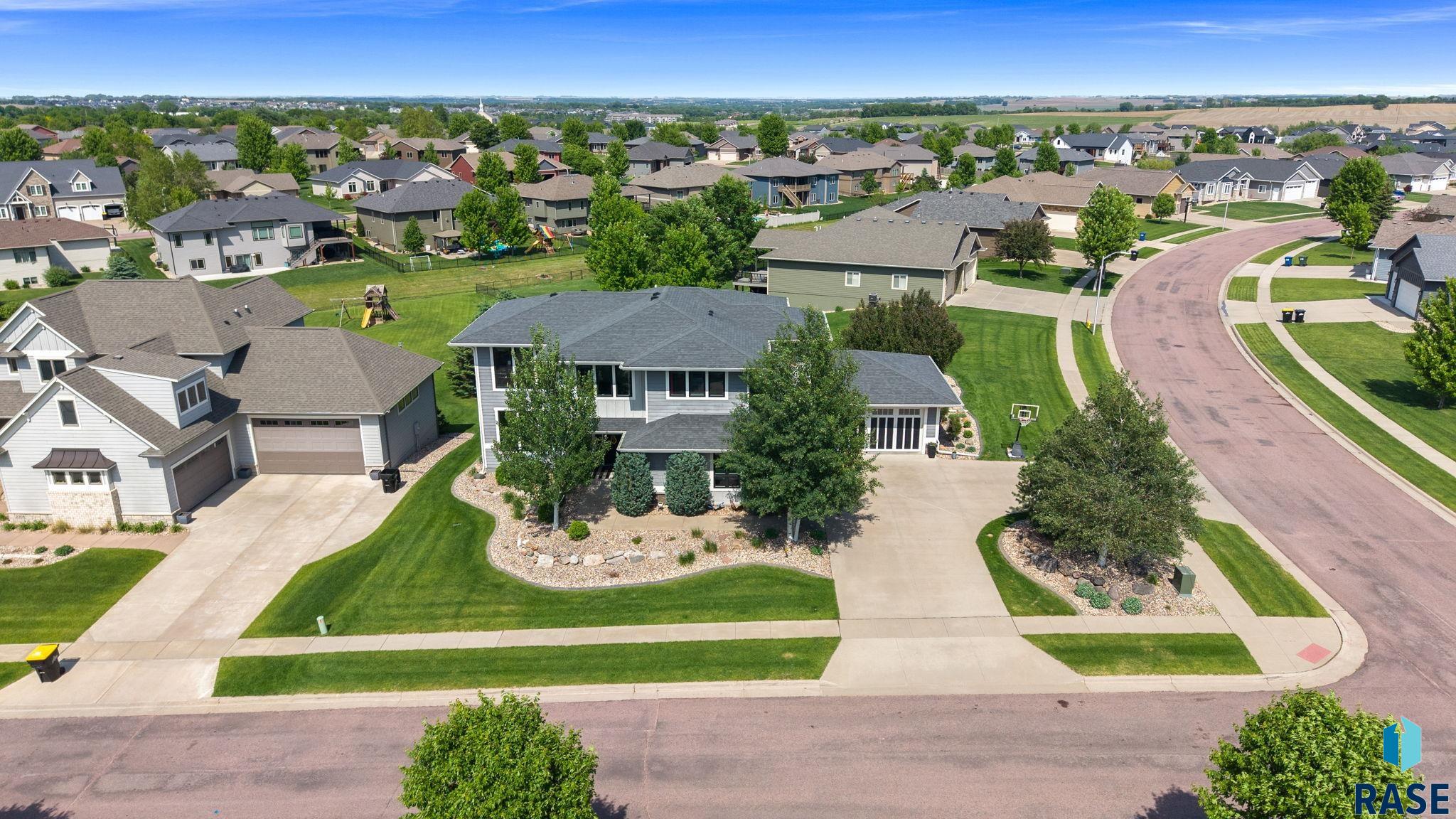 main property photo 92