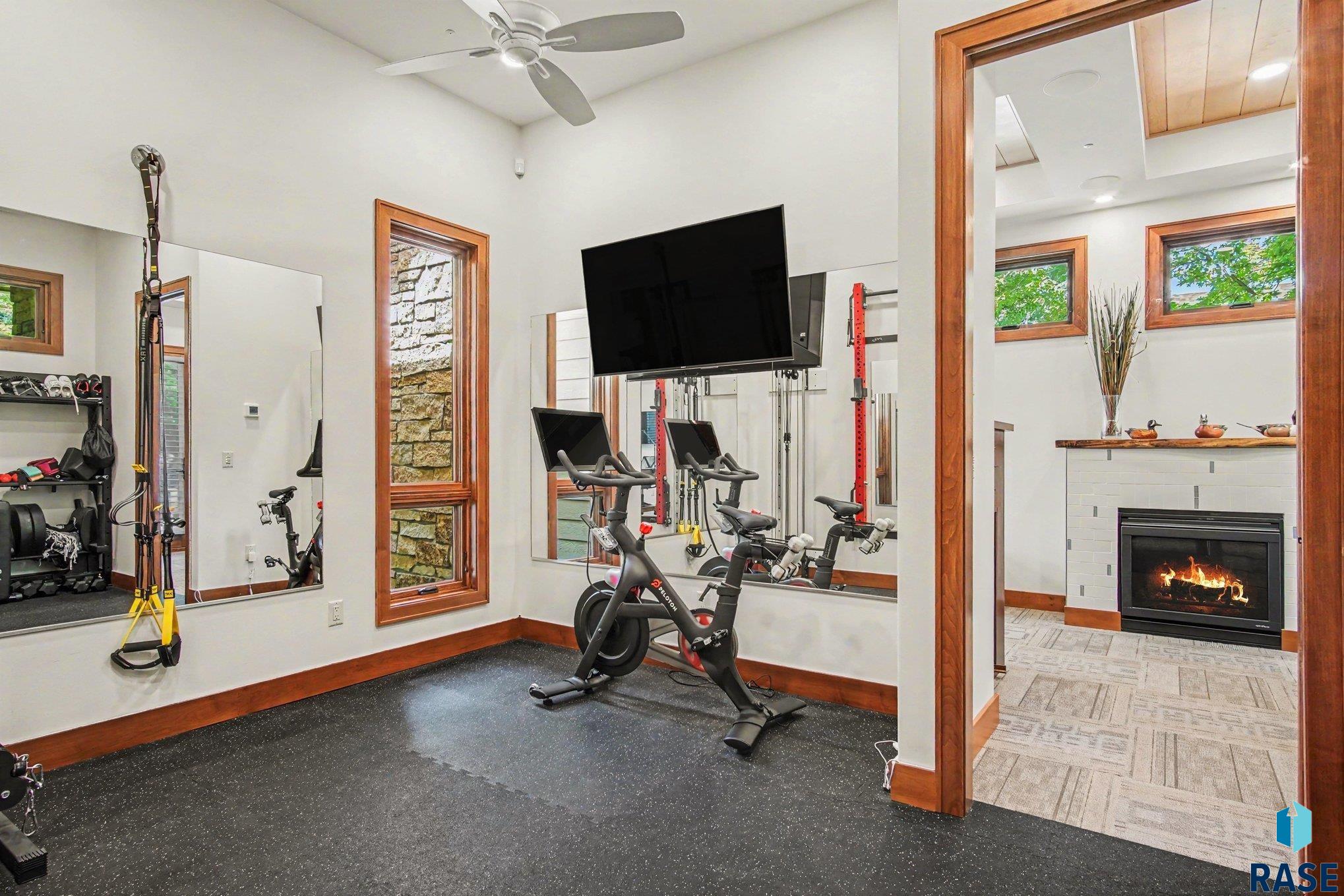 main property photo 51
