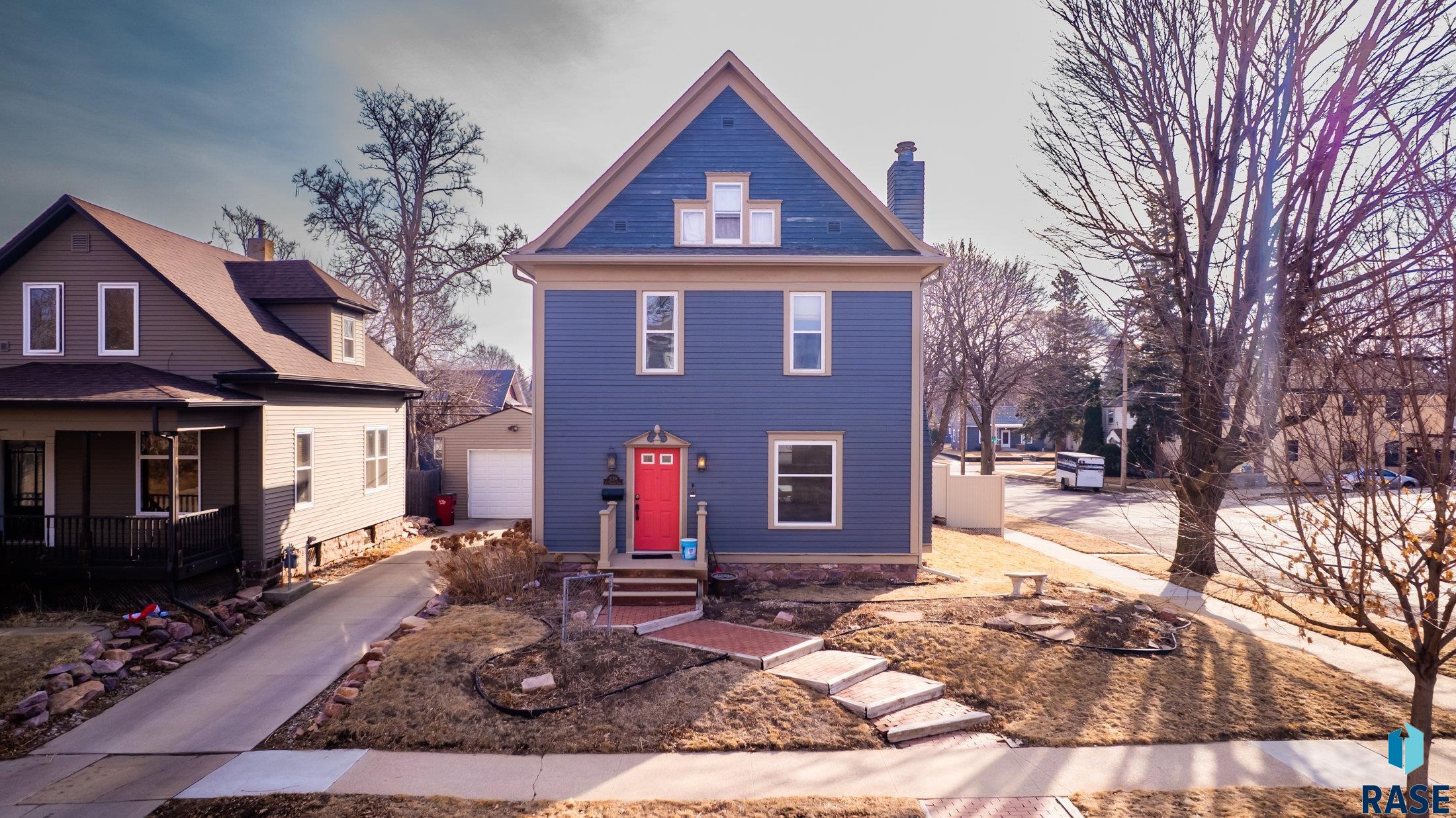 main property photo 1