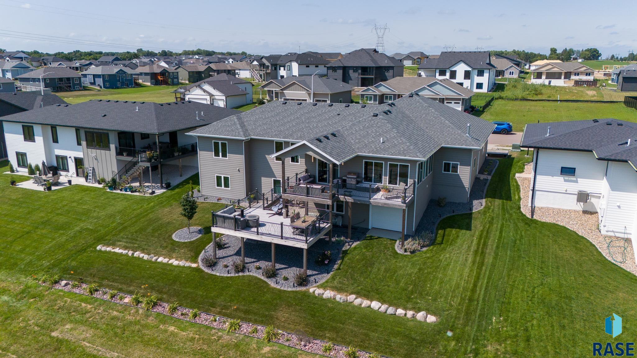 main property photo 86