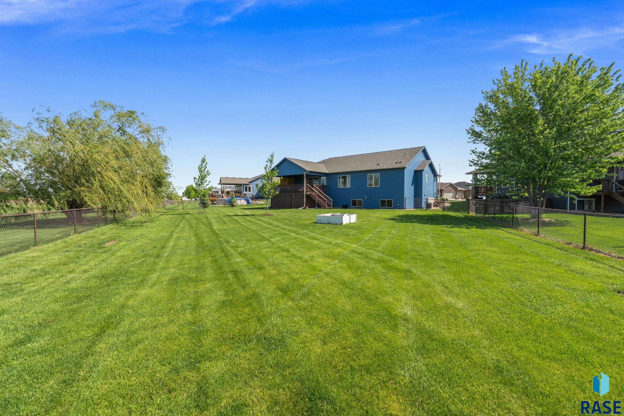 main property photo 54