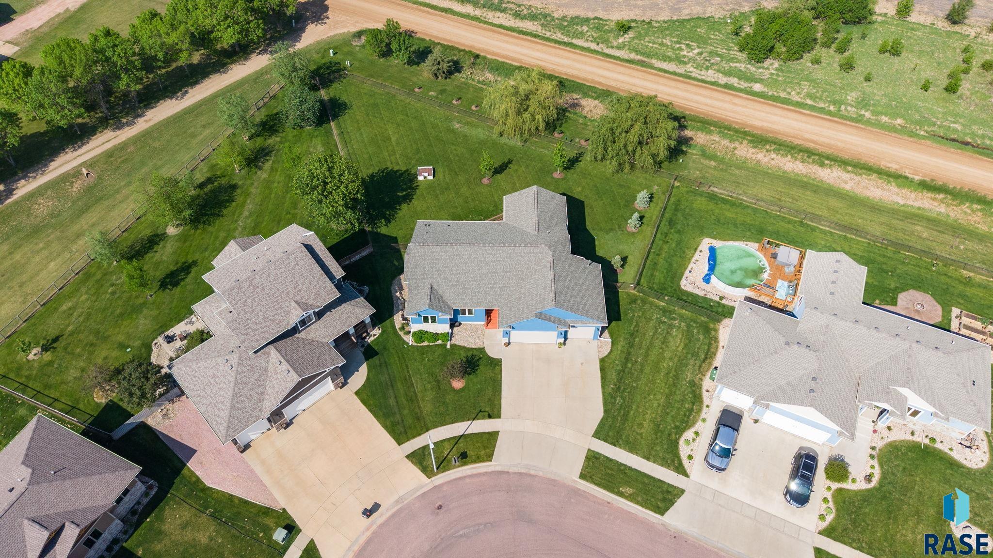 main property photo 57