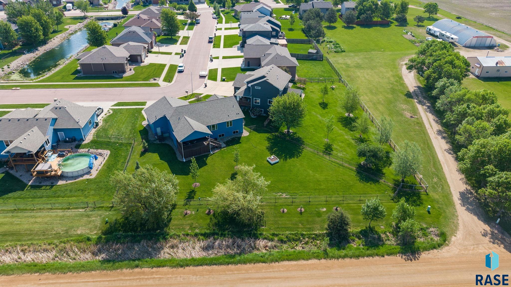 main property photo 60