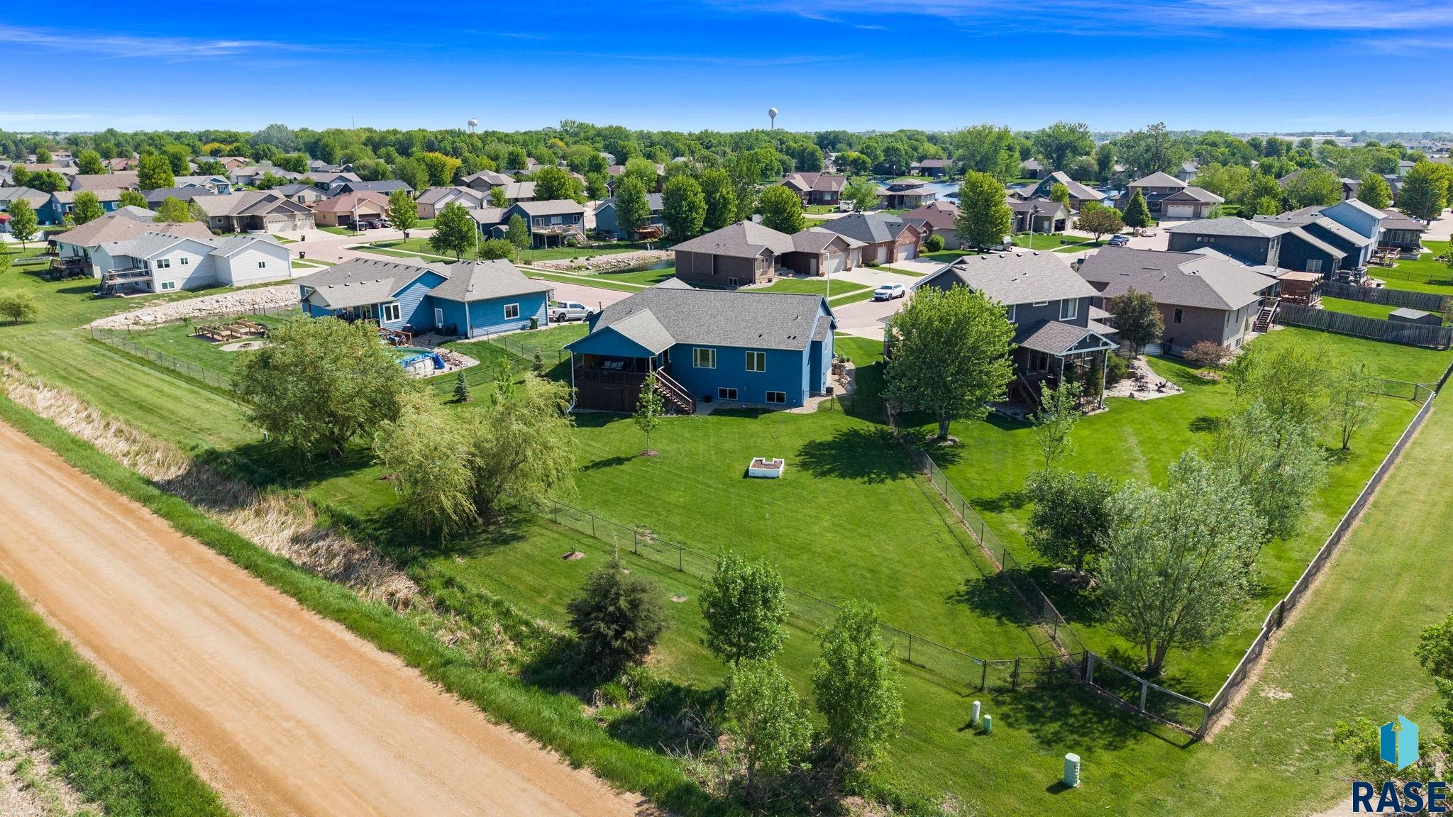 main property photo 66