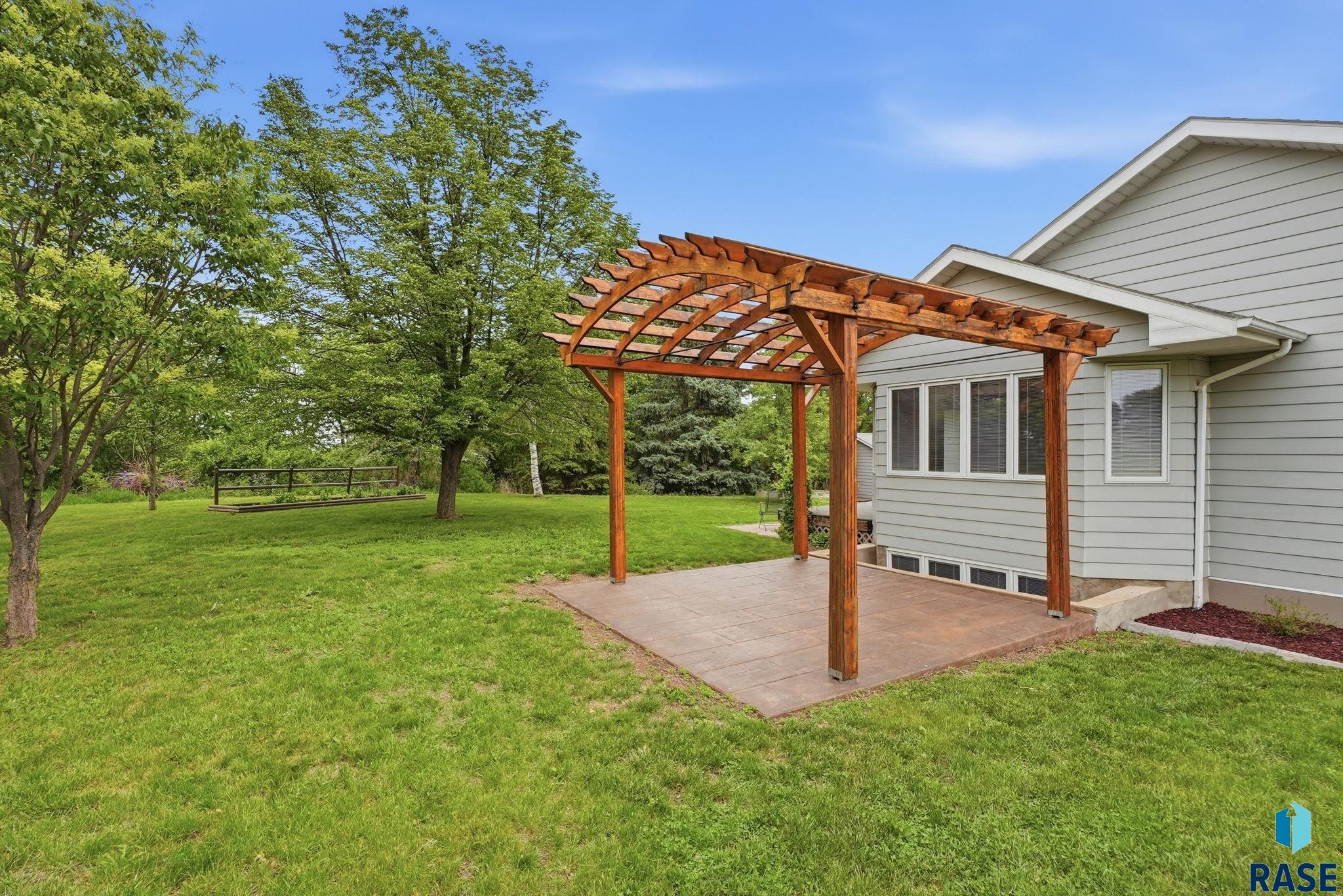 main property photo 48