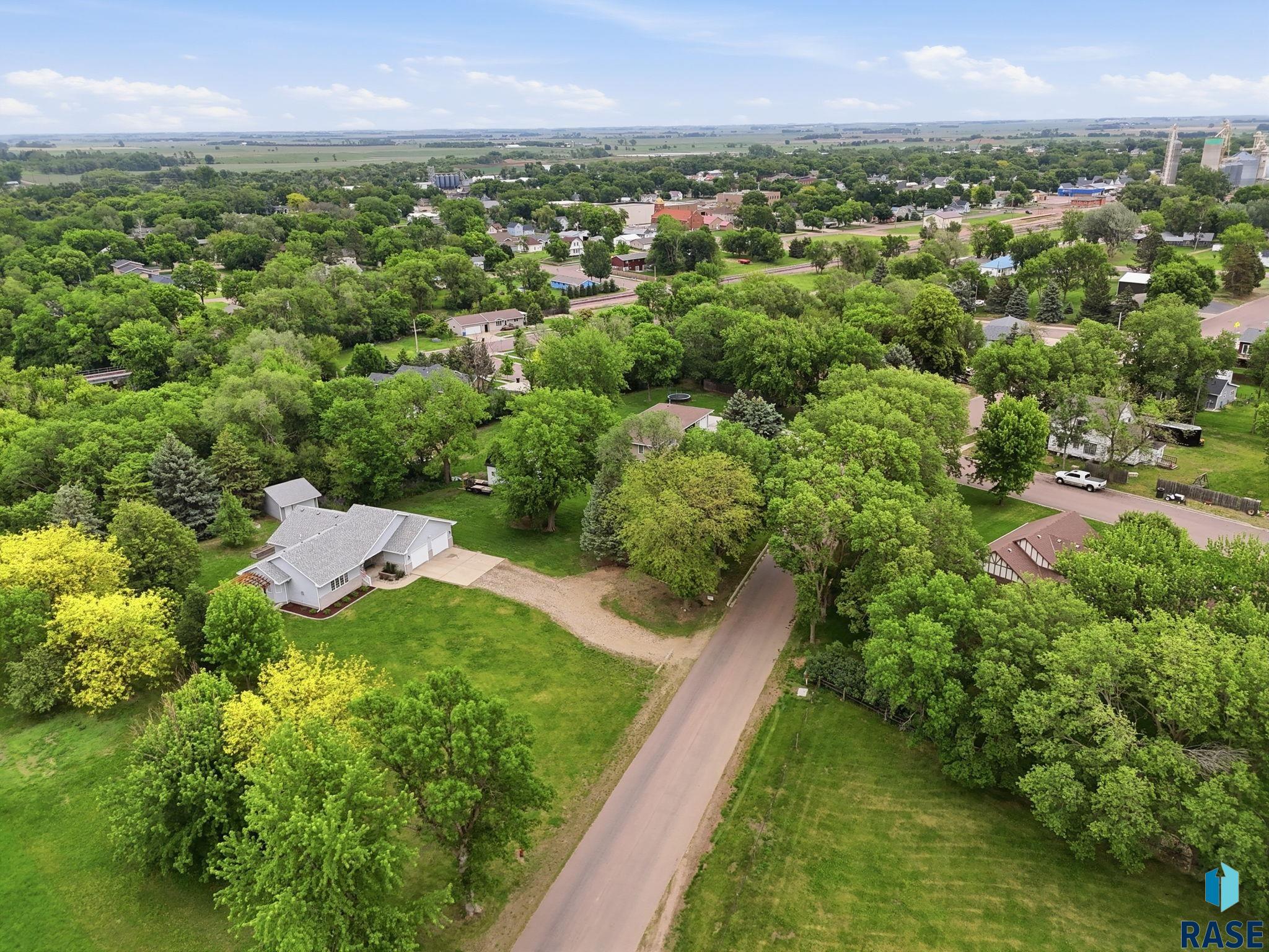 main property photo 60