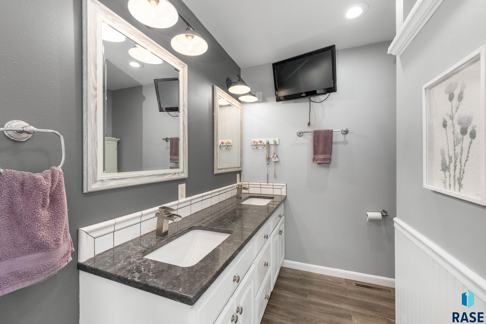 main property photo 58
