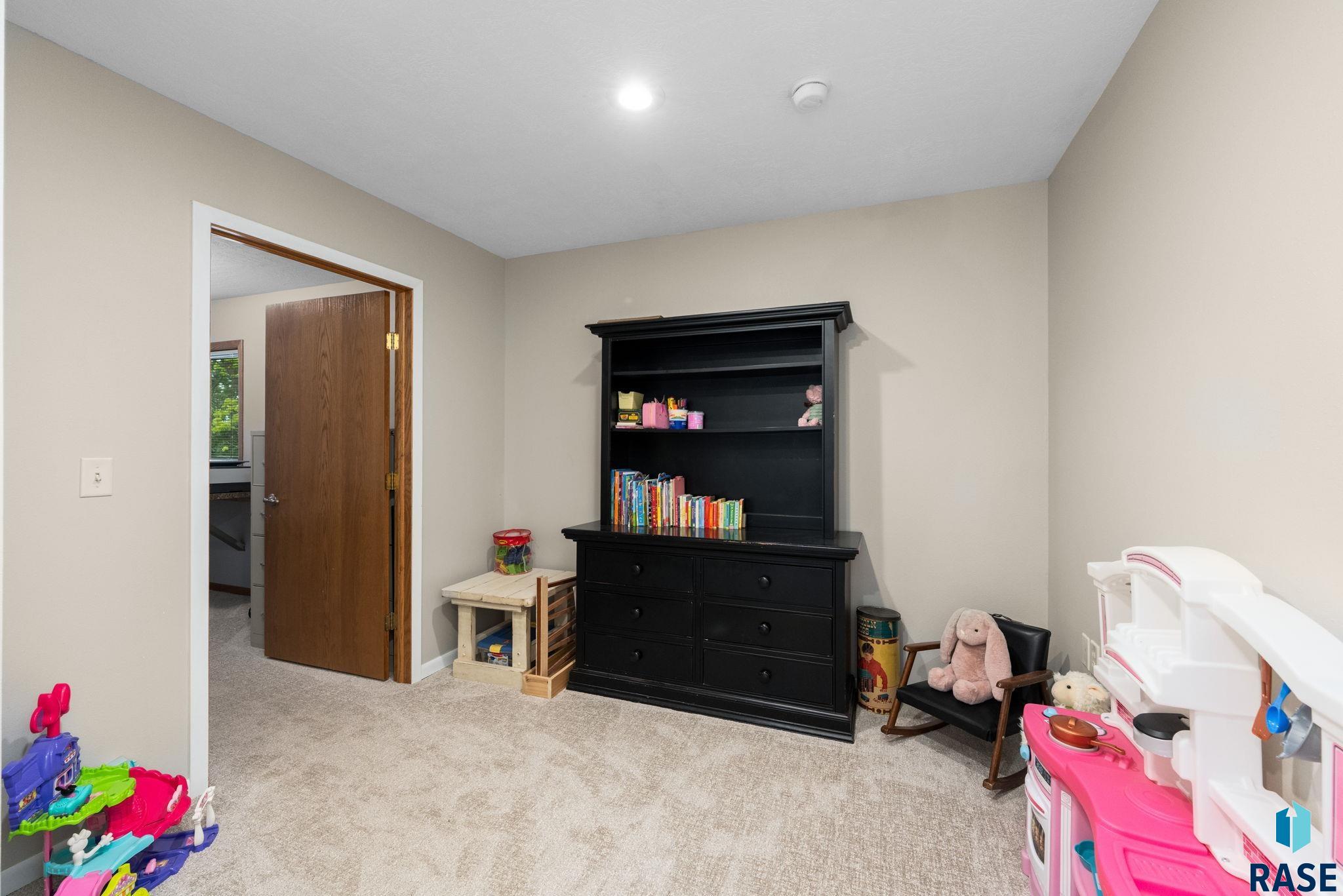 main property photo 65