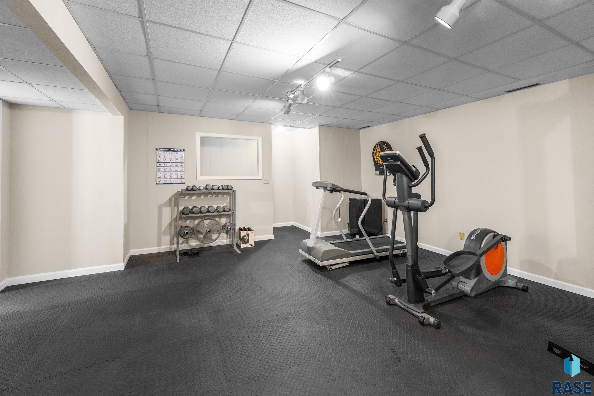main property photo 70