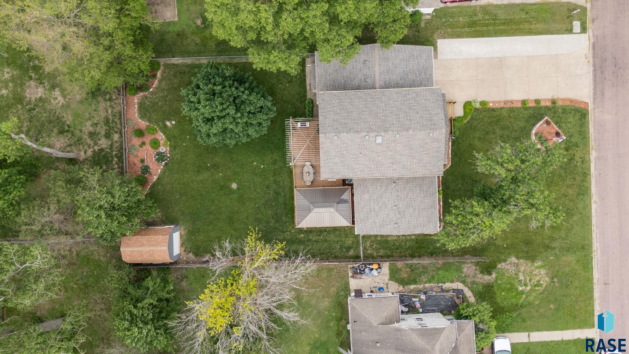main property photo 80