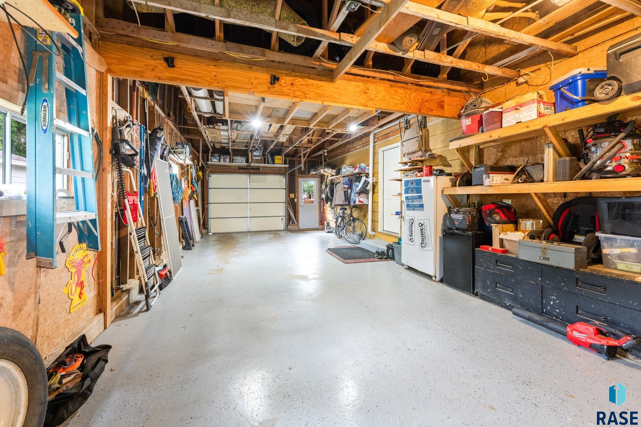 main property photo 82