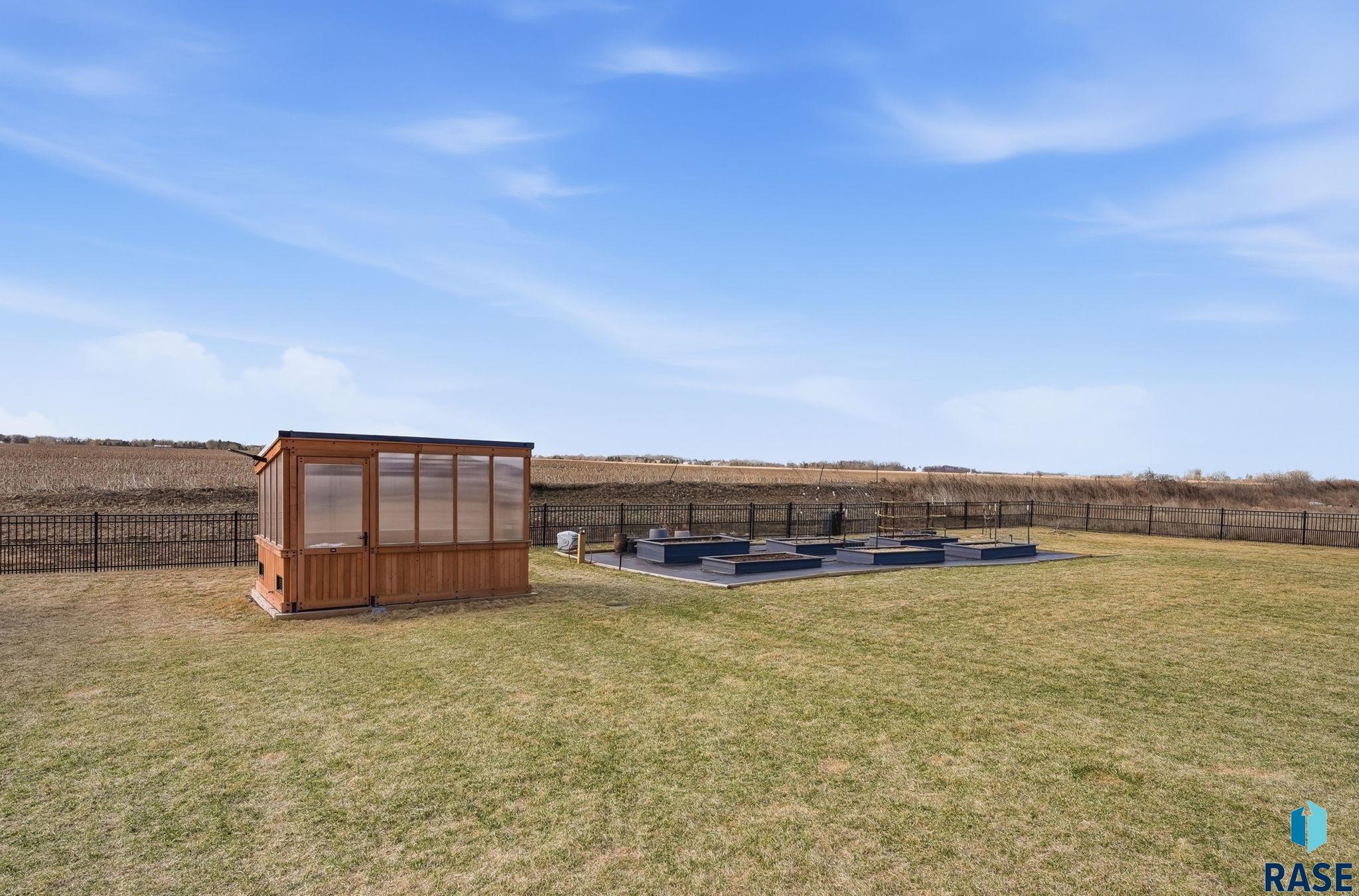 main property photo 47