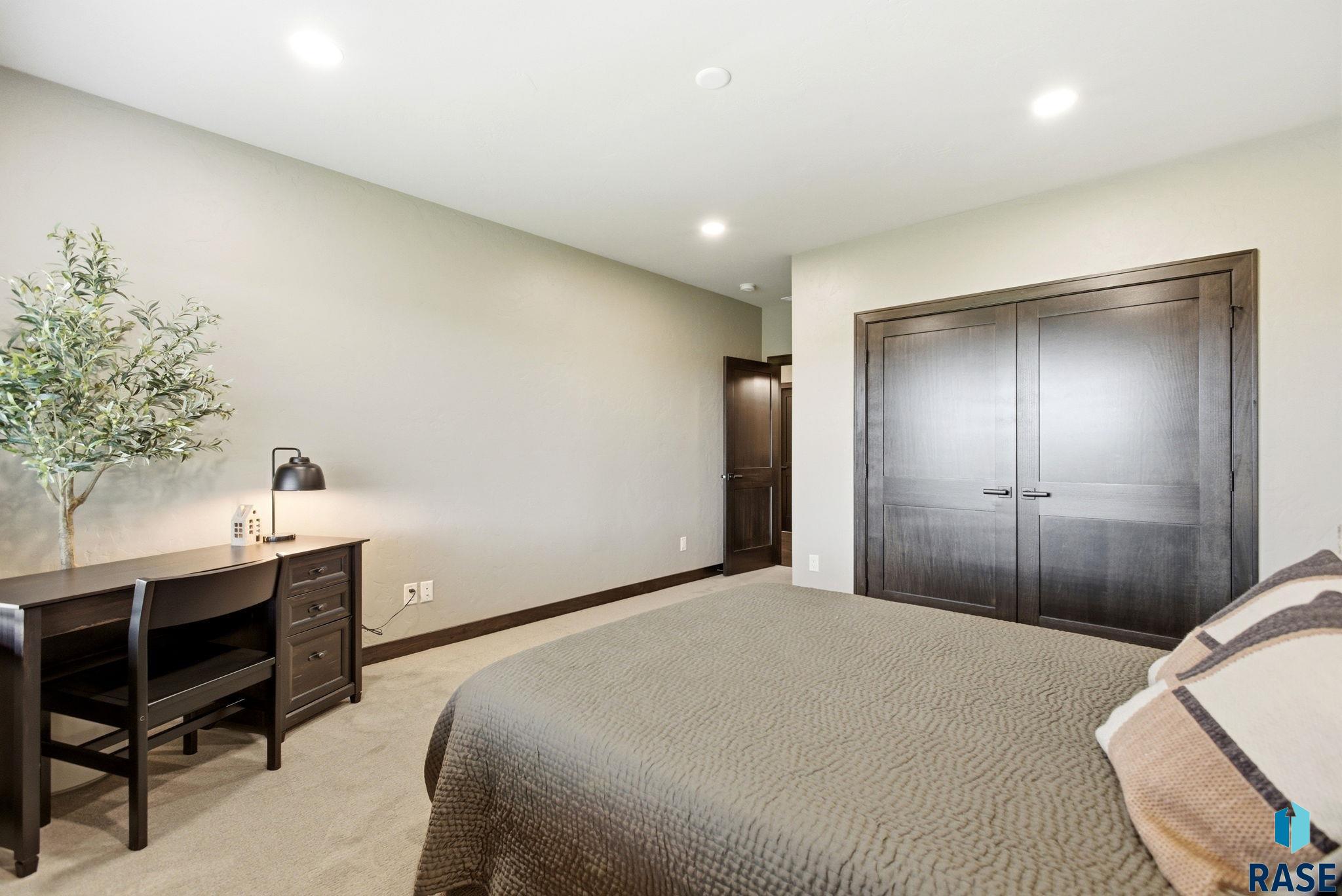 main property photo 62