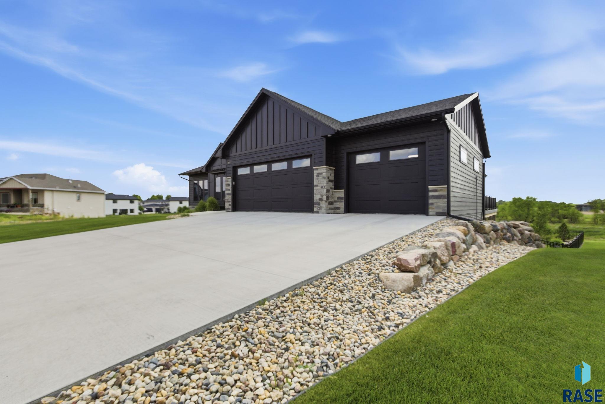 main property photo 86
