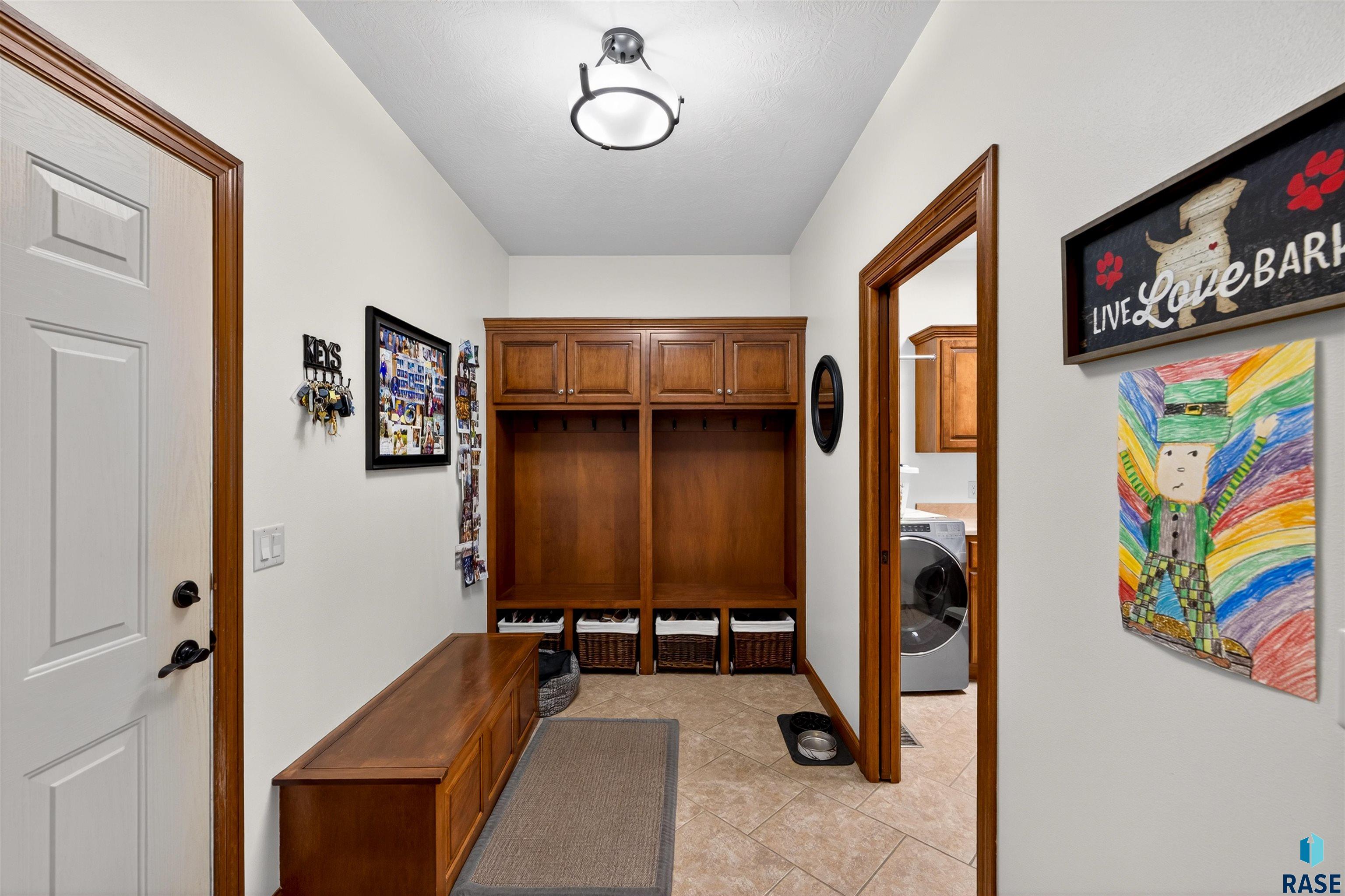 main property photo 67