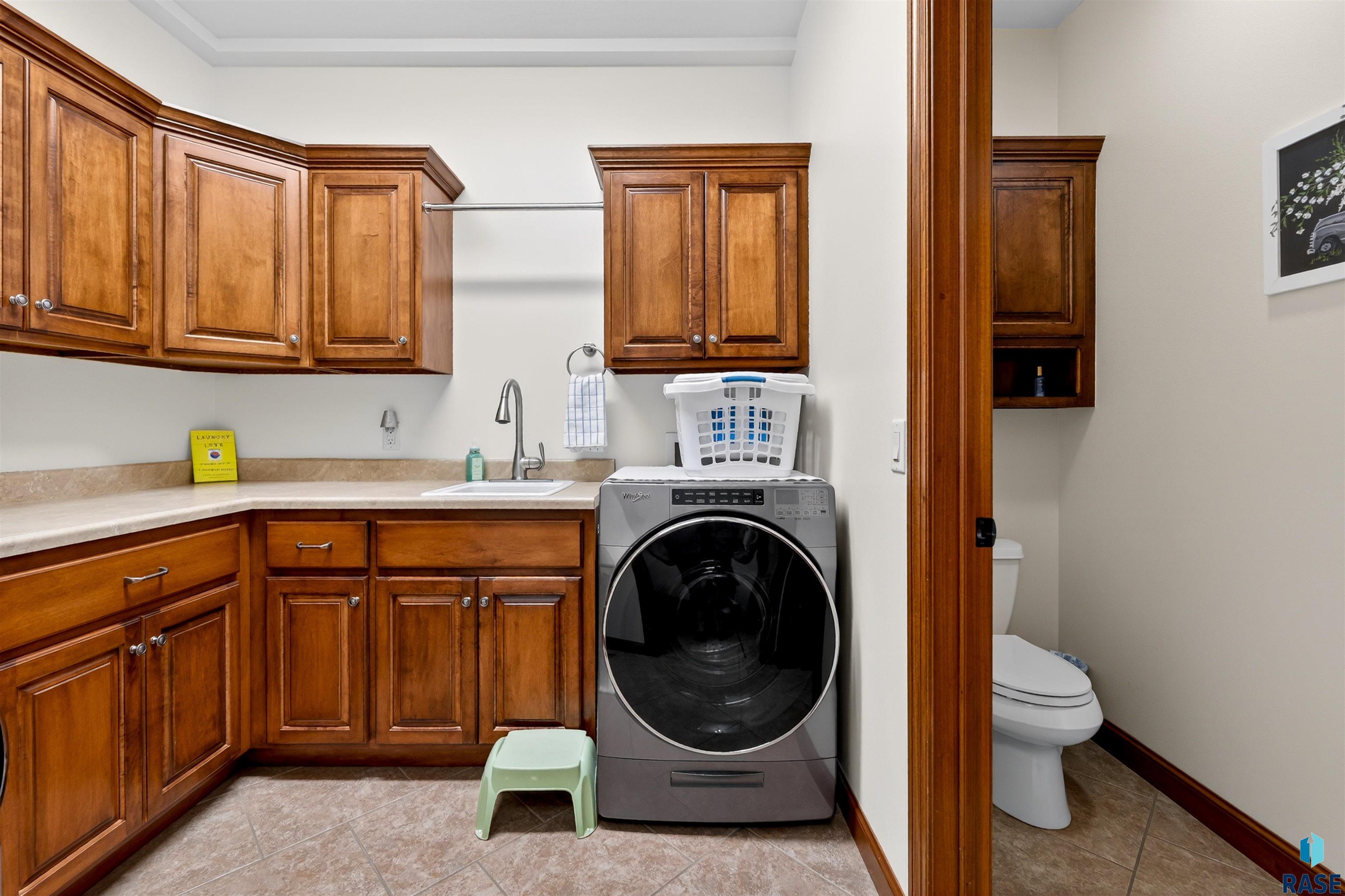 main property photo 70