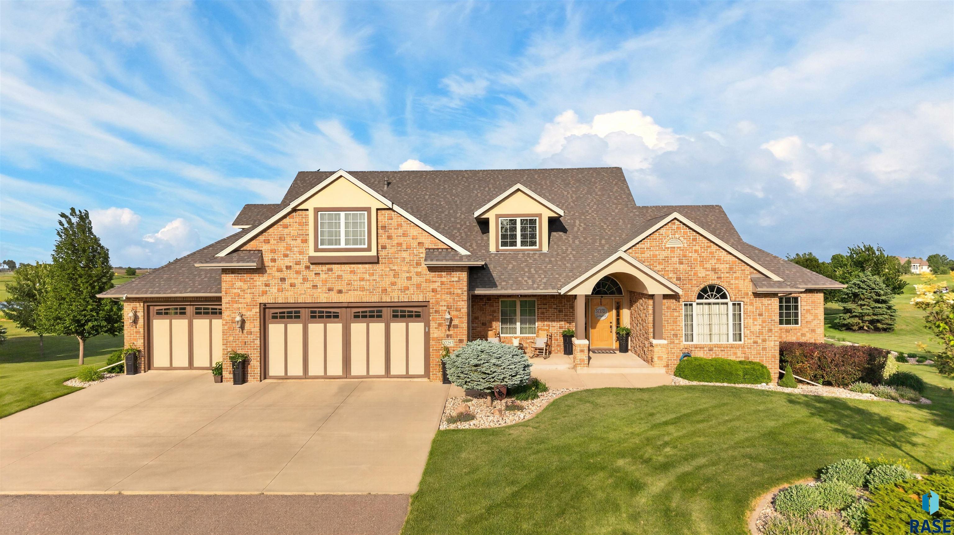 main property photo 75