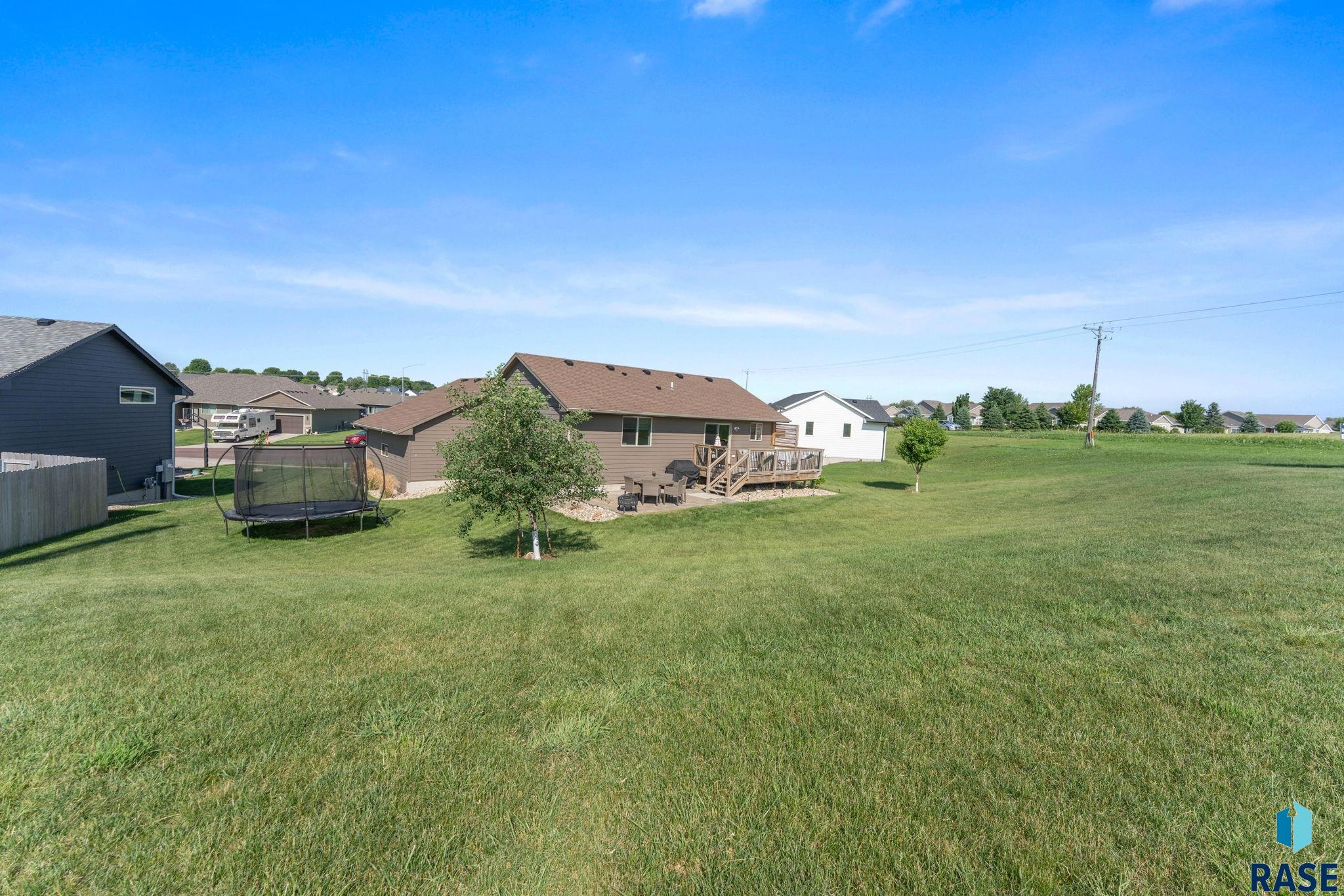 main property photo 51