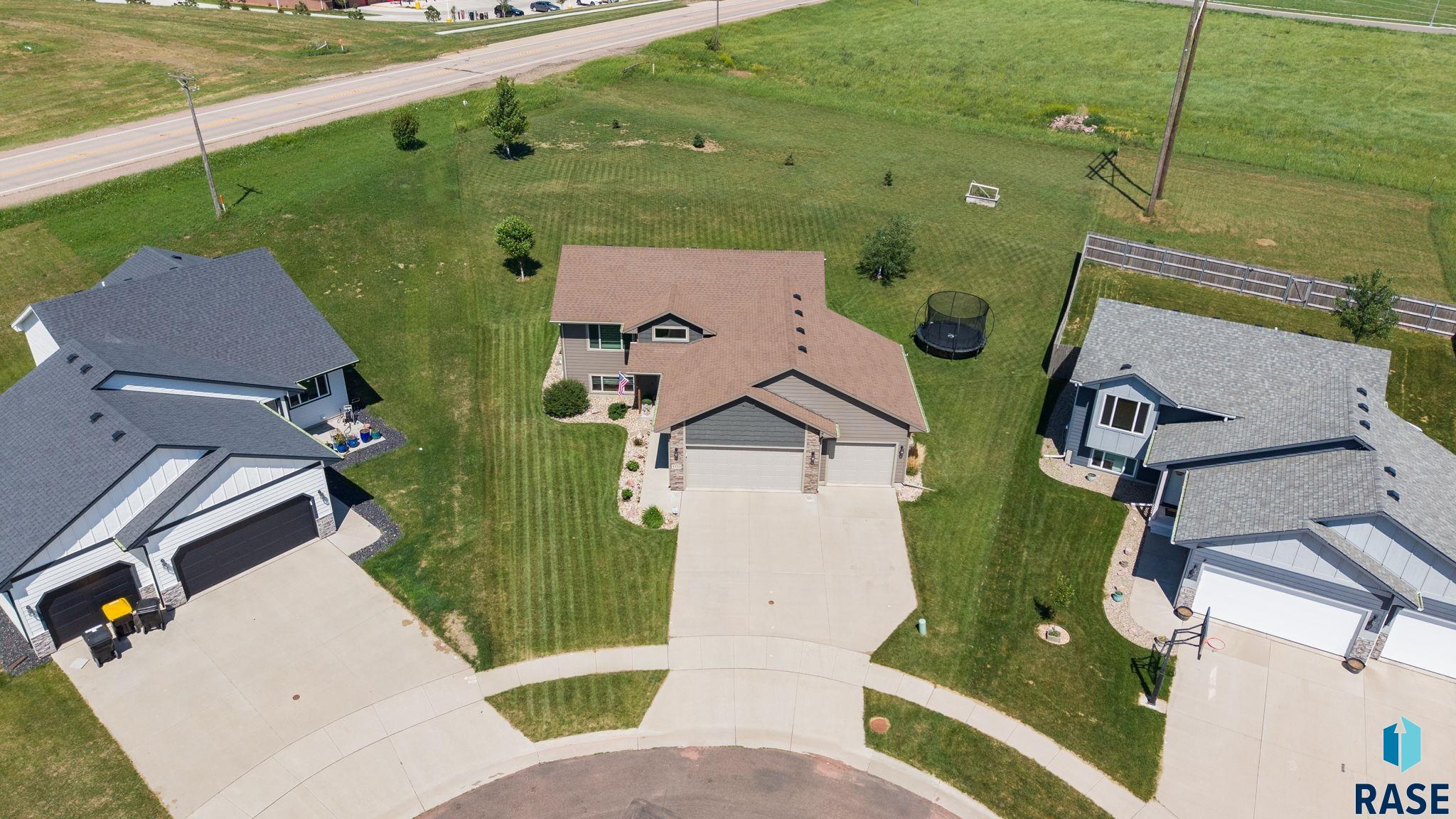 main property photo 53