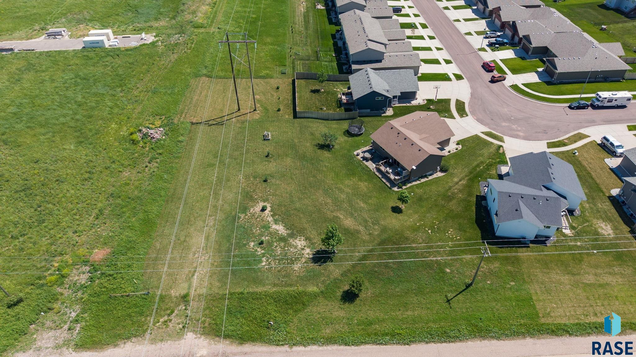 main property photo 57