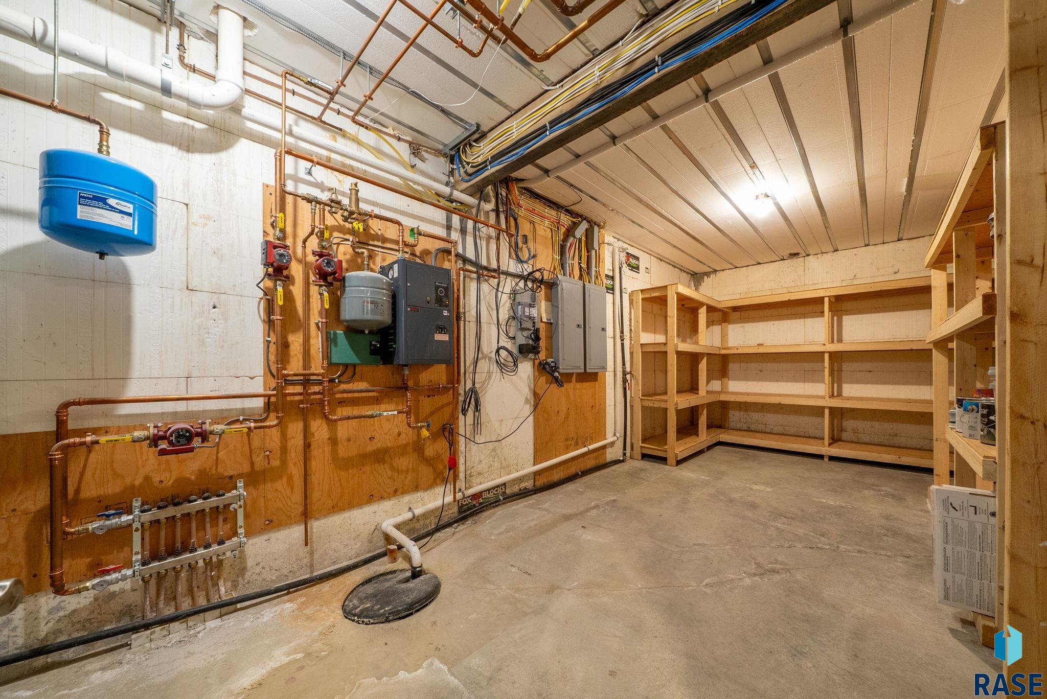 main property photo 70