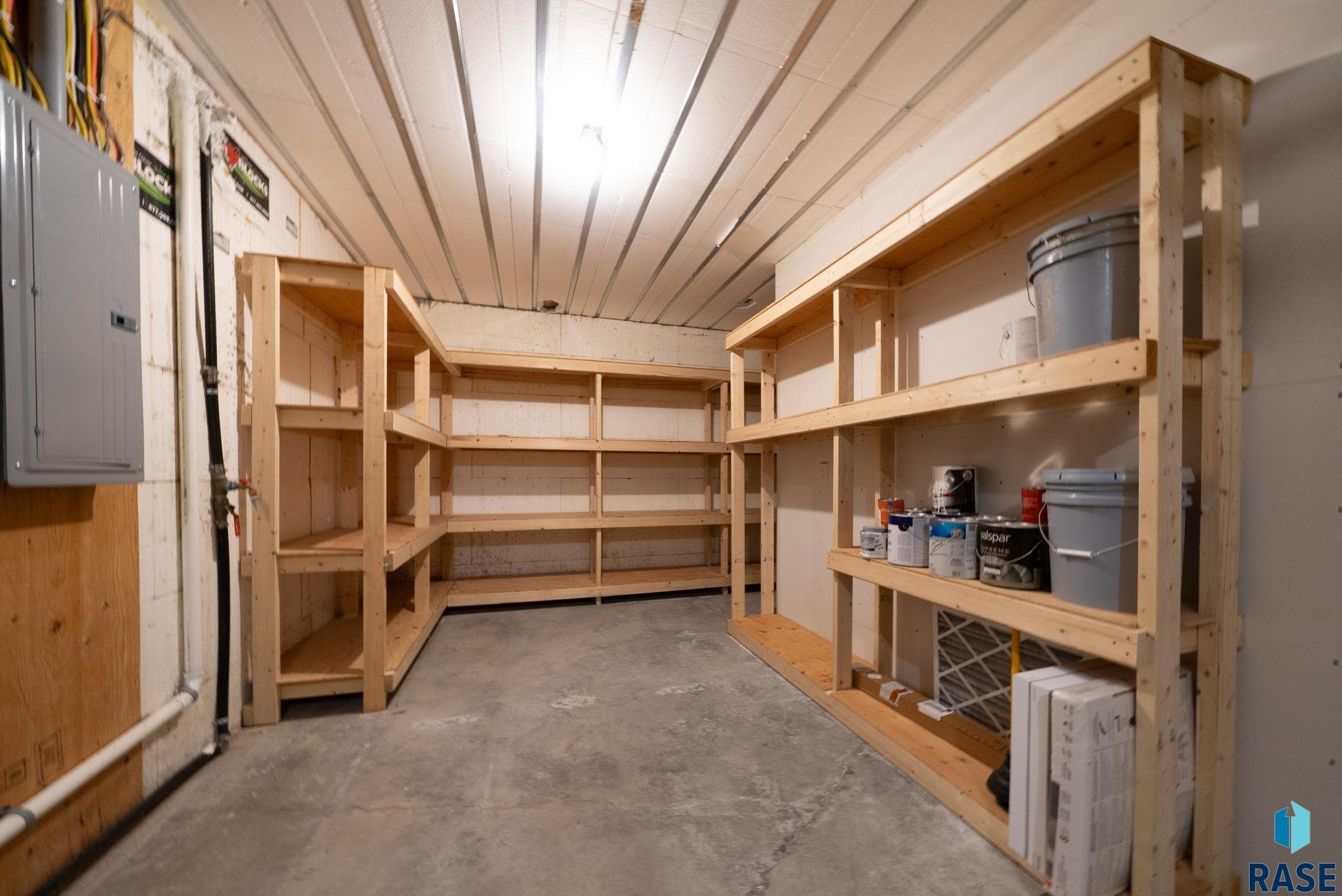 main property photo 73