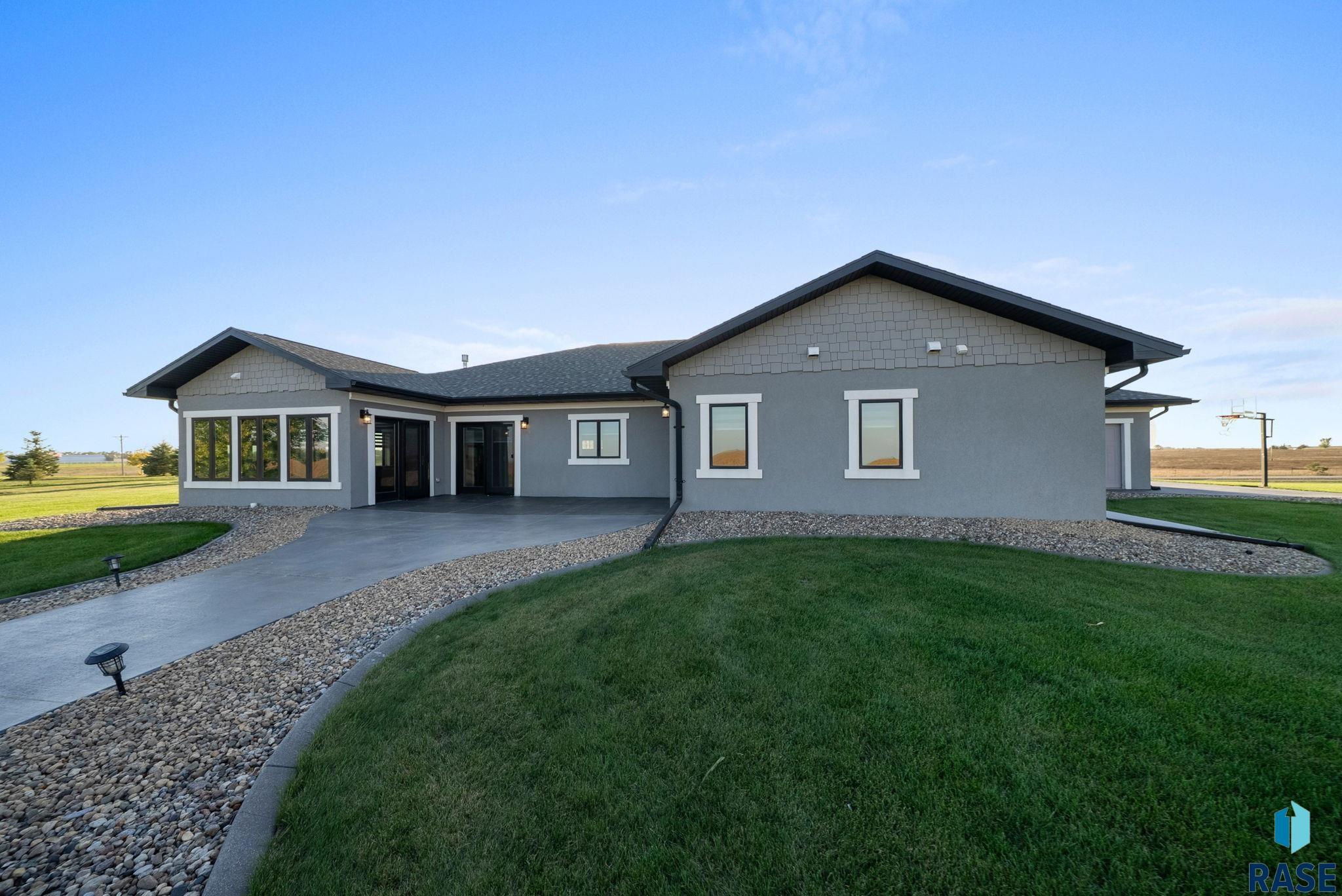 main property photo 88