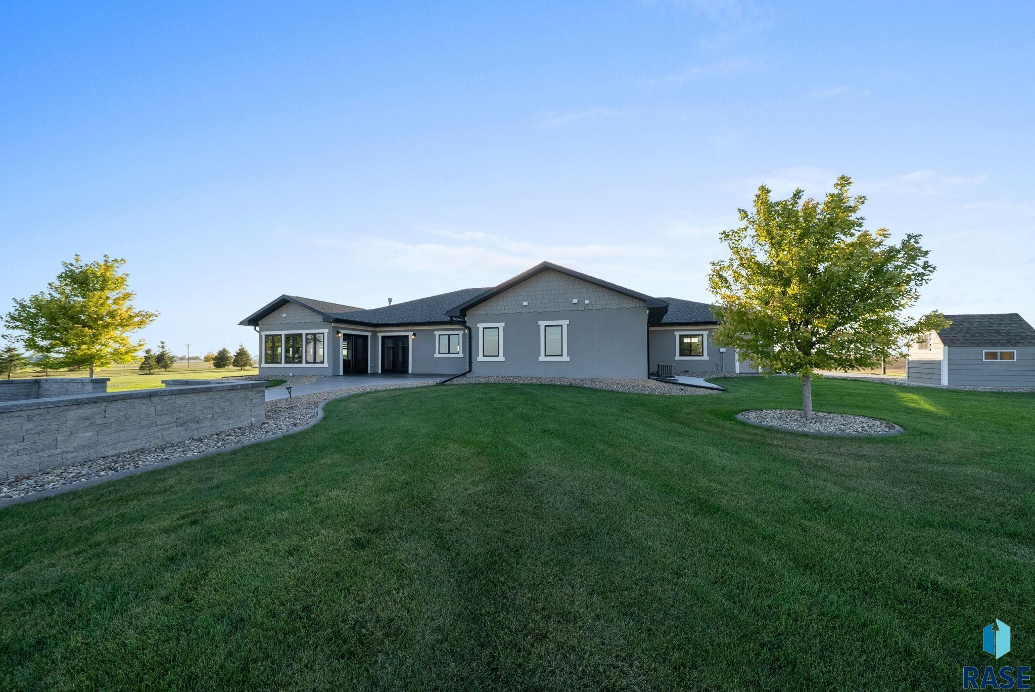 main property photo 90