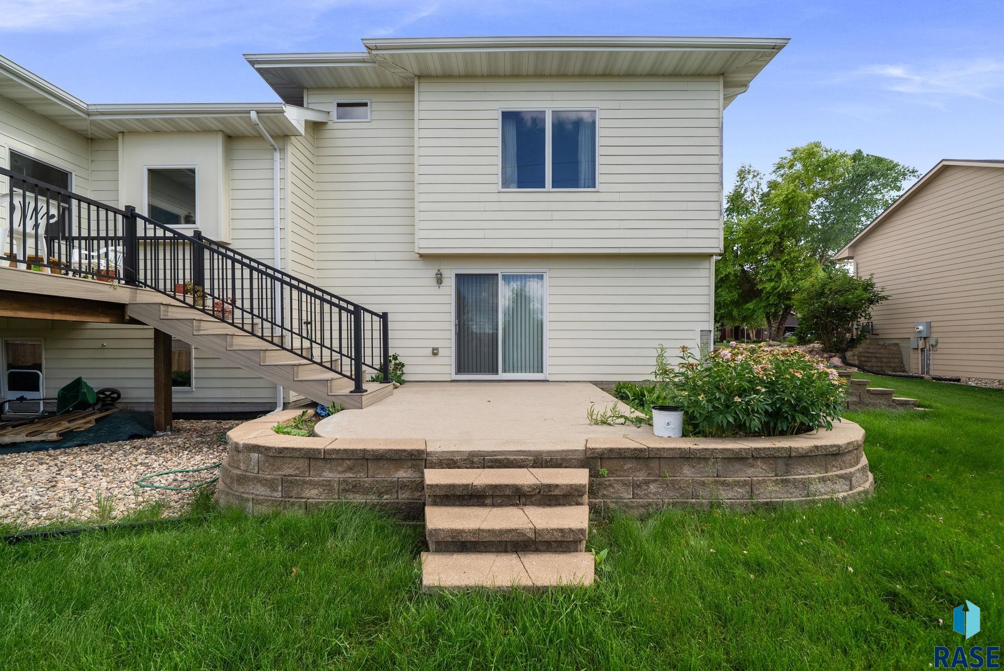 main property photo 56