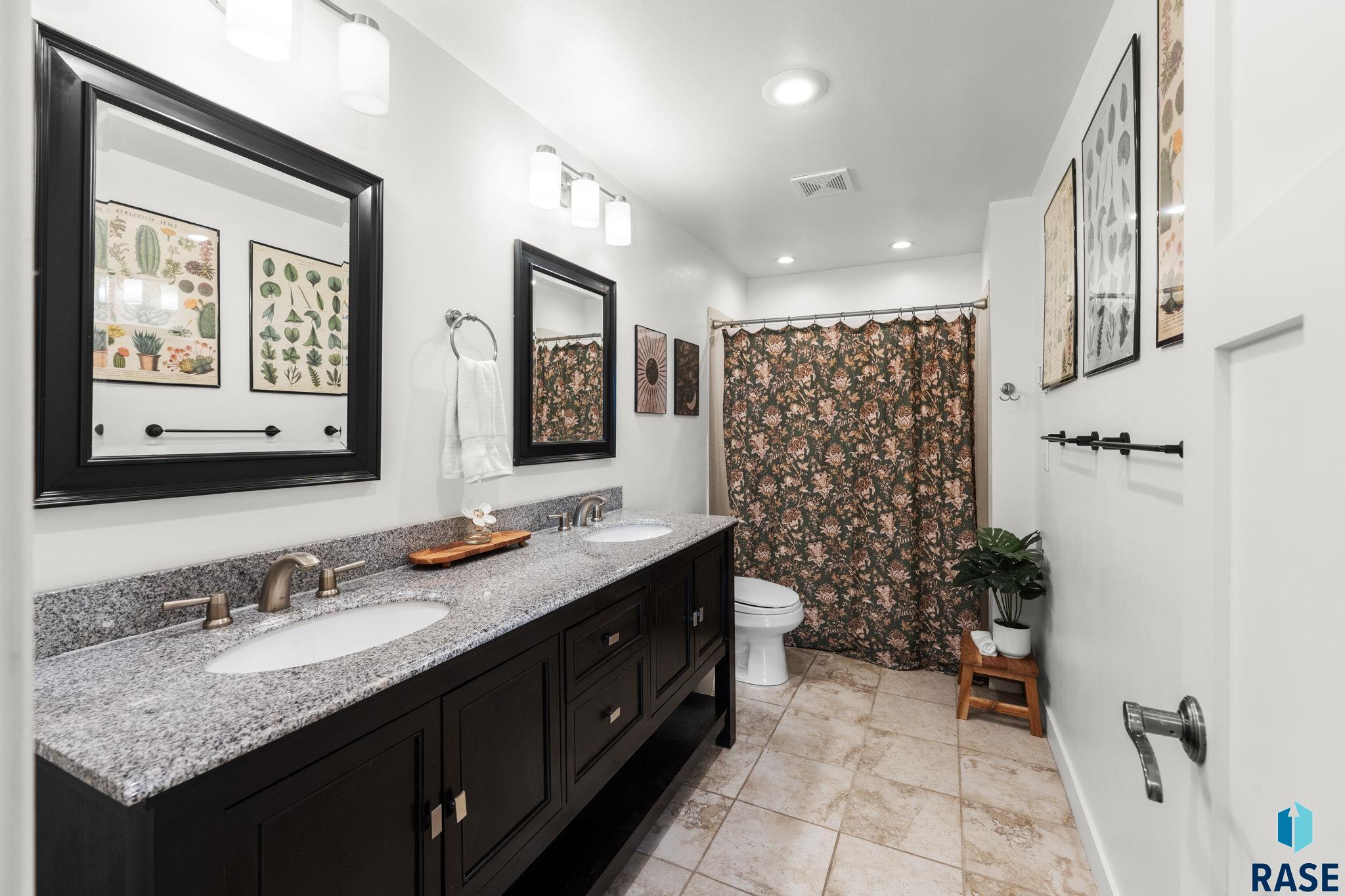 main property photo 93