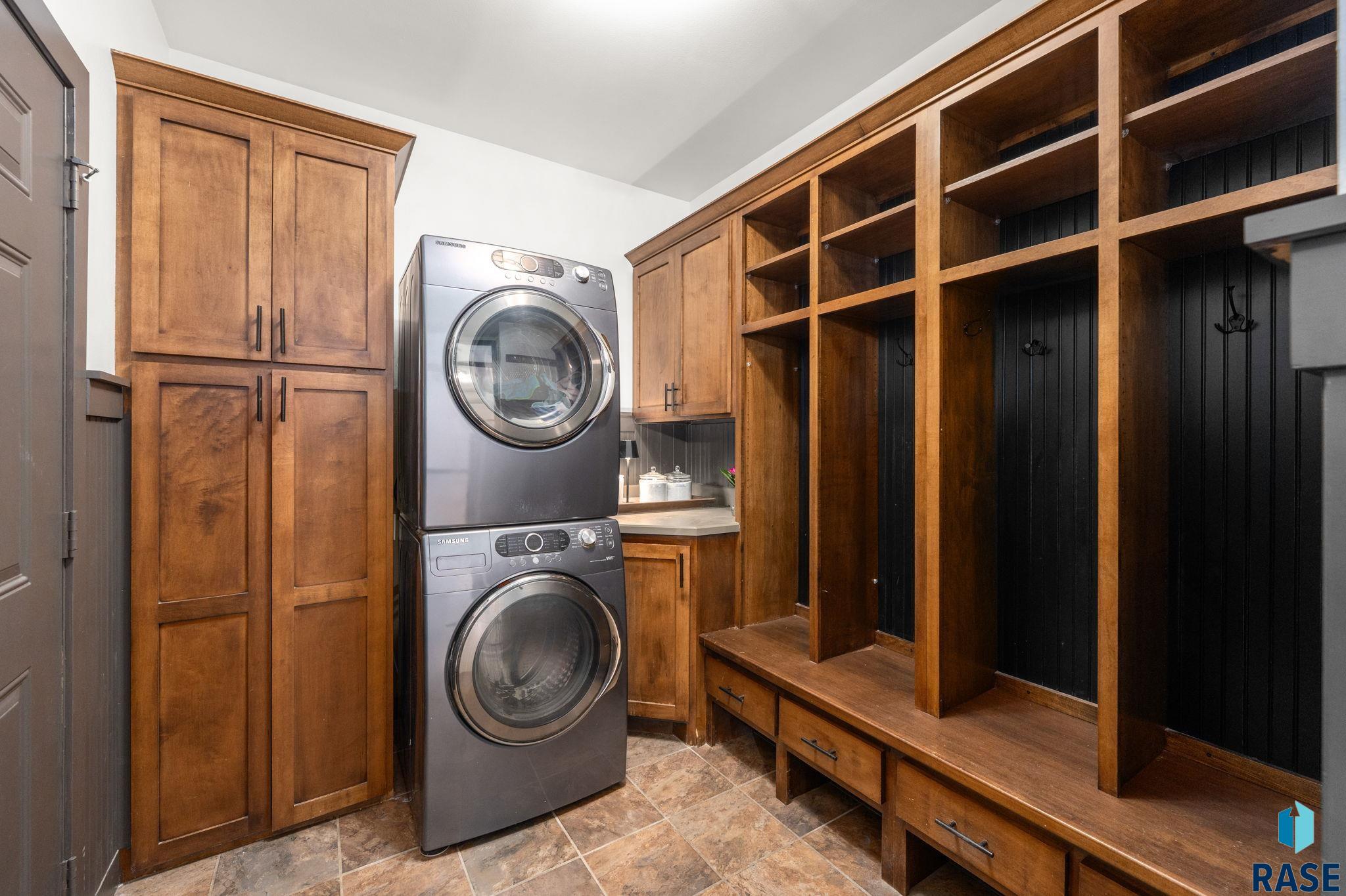 main property photo 95