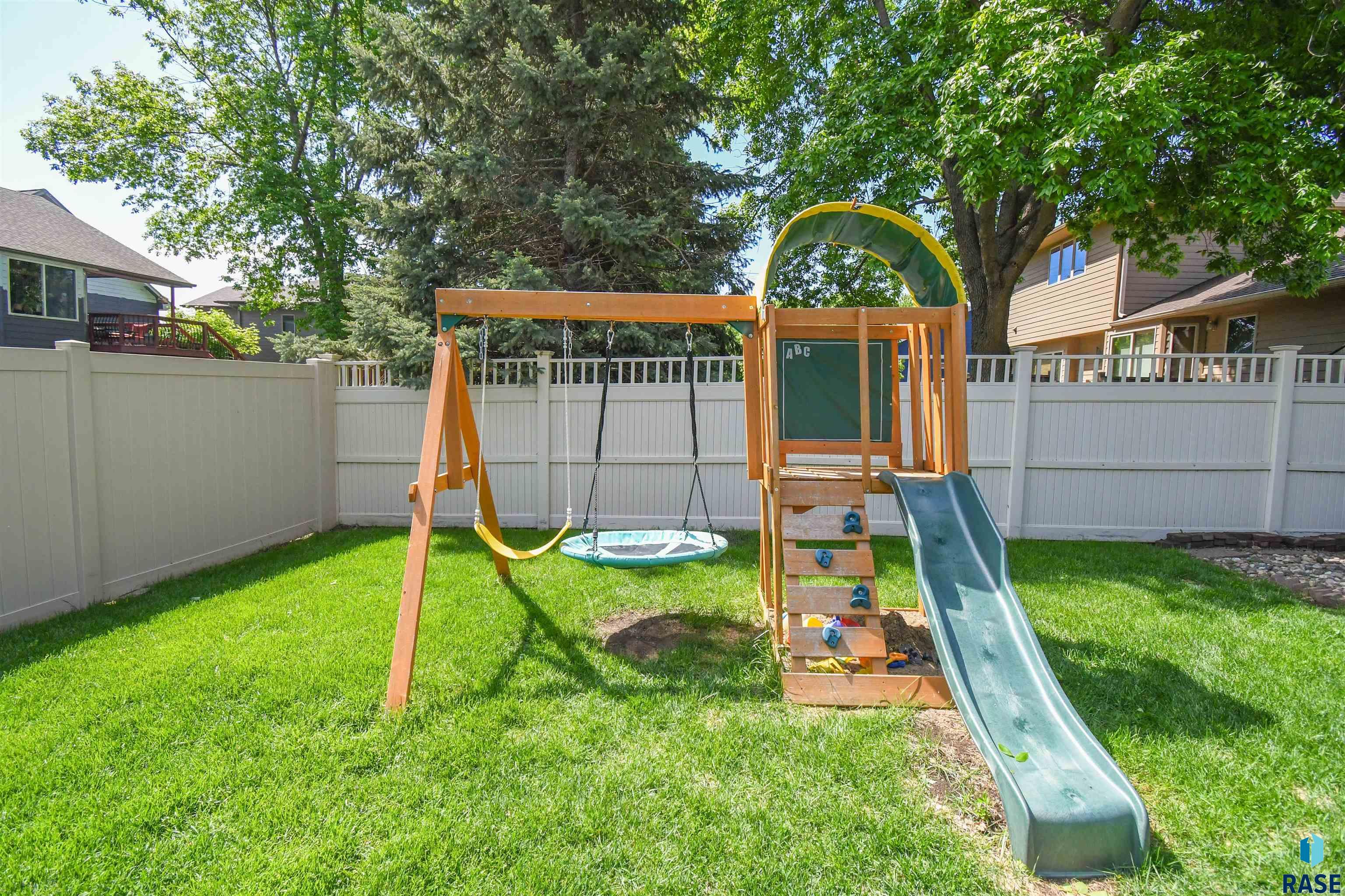 main property photo 62