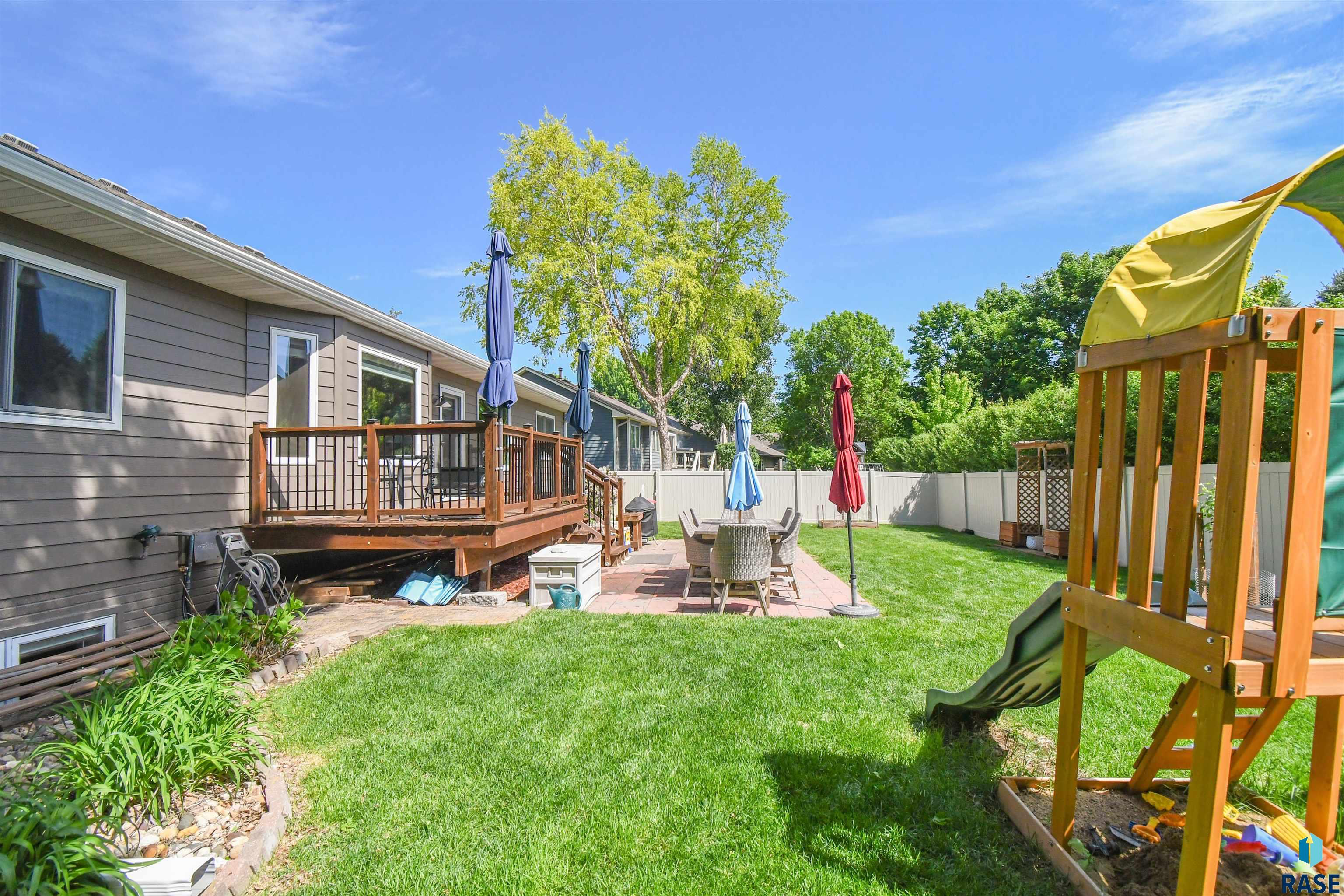 main property photo 63