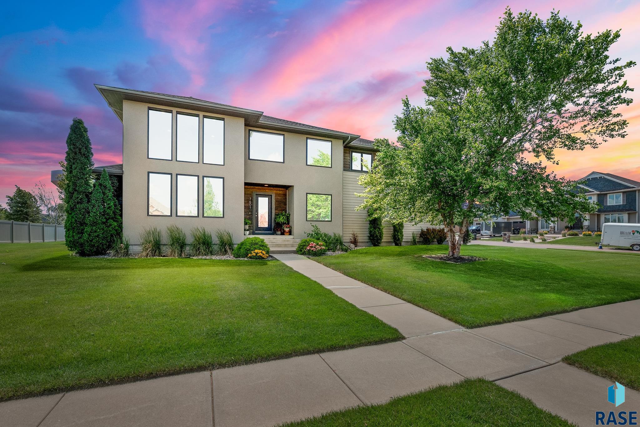 main property photo 52